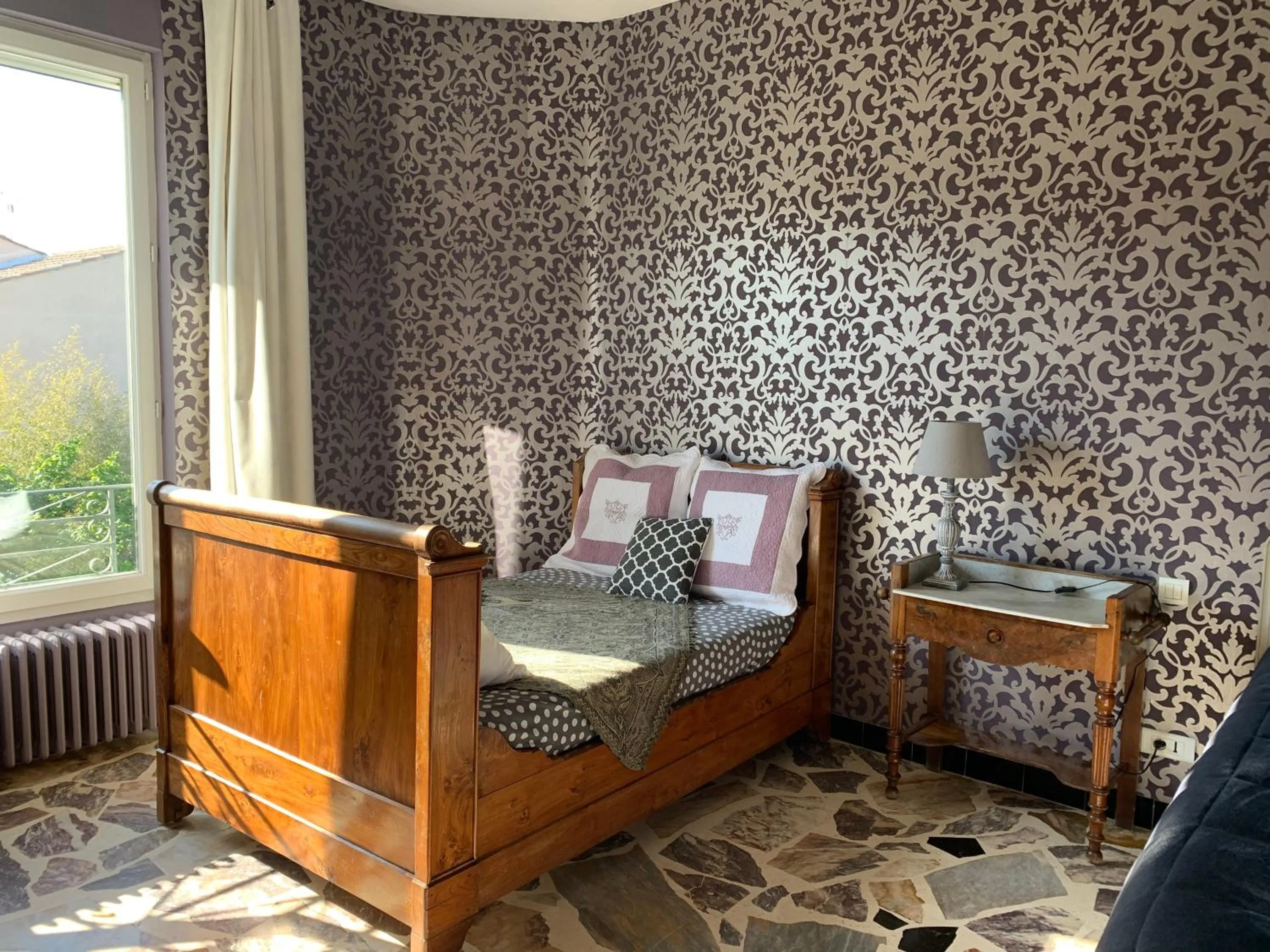 Bedroom in Le Jardin de LaCoste