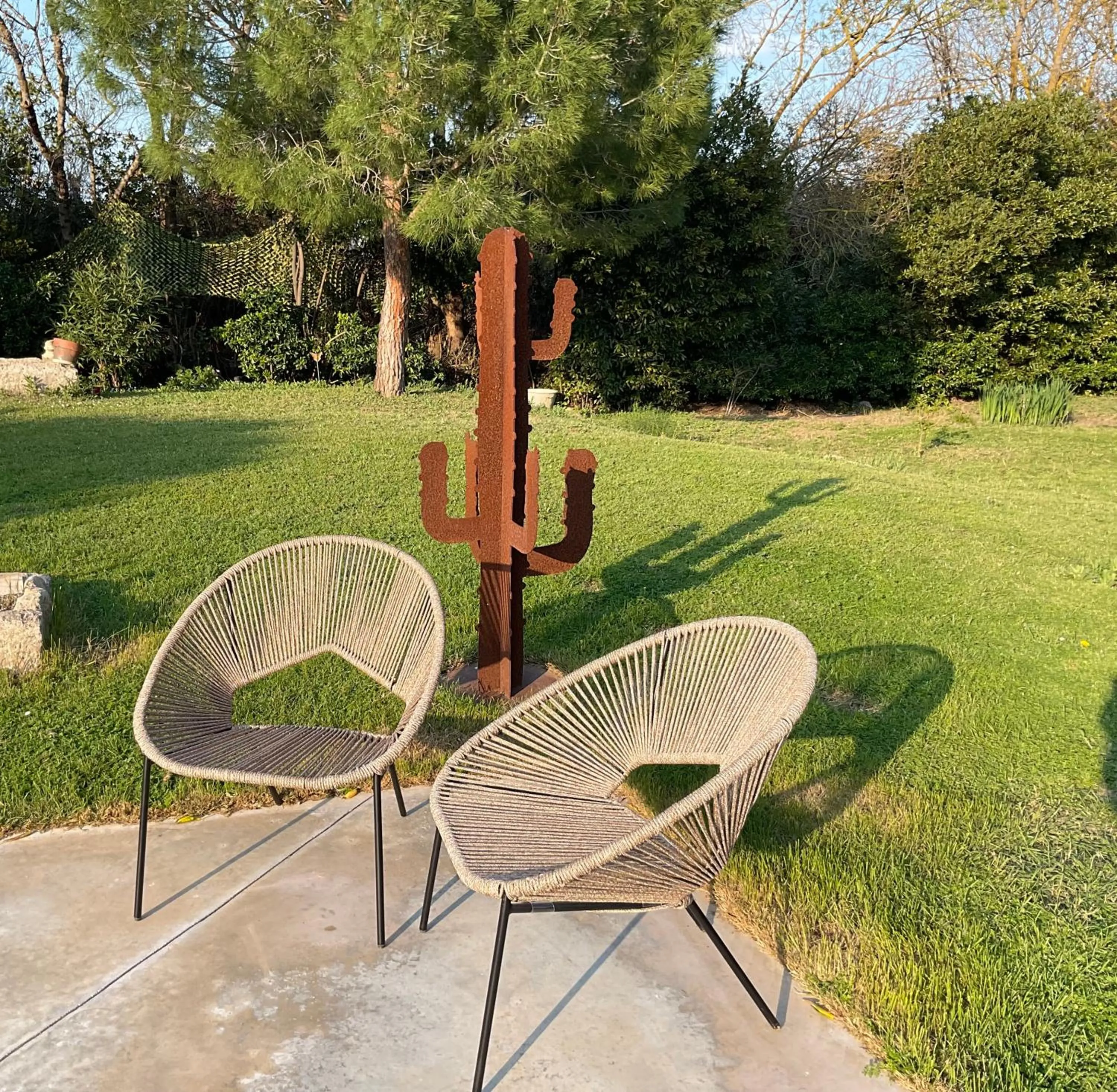 Garden in Le Jardin de LaCoste