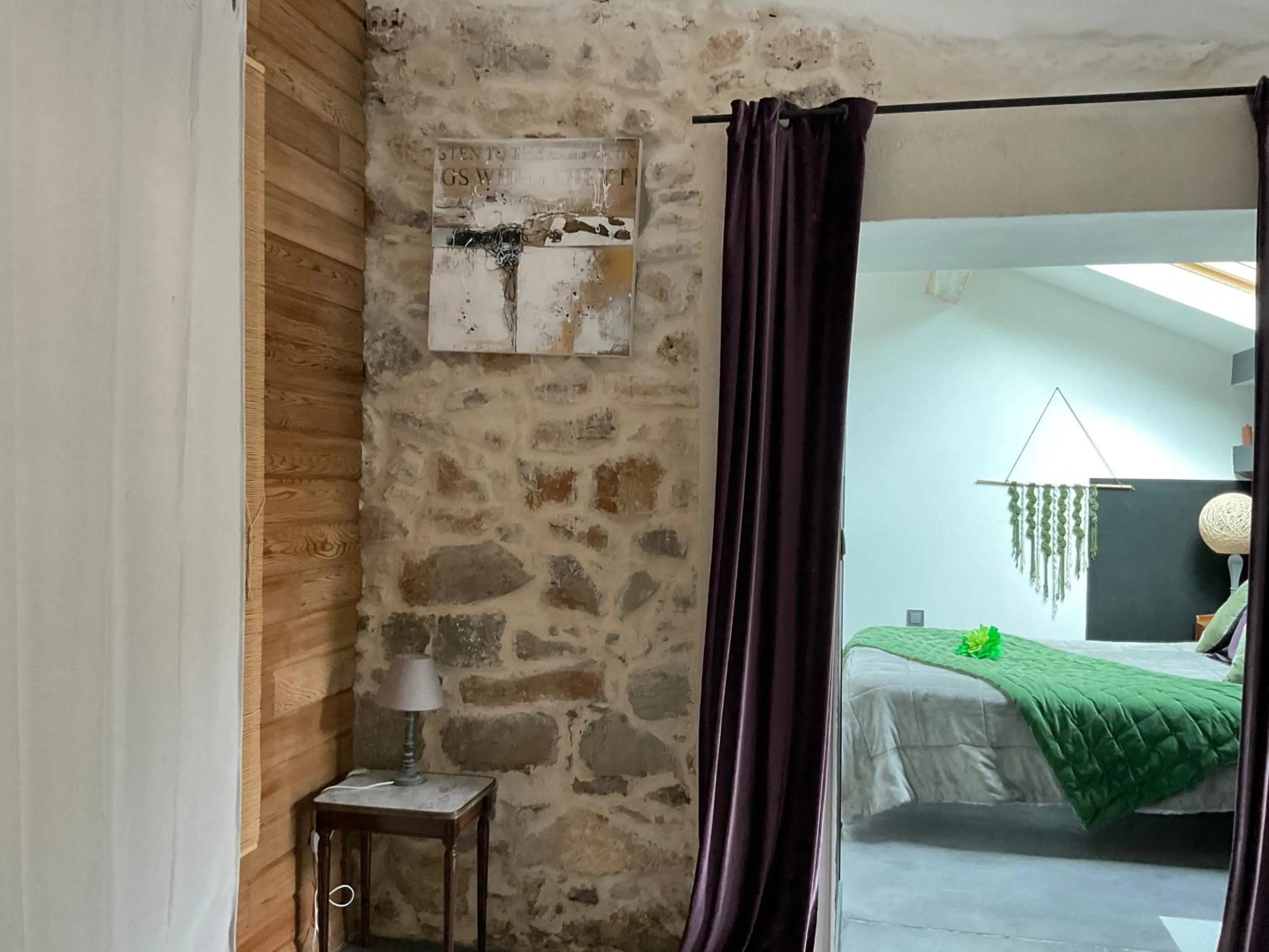 Decorative detail, Bed in Le Jardin de LaCoste