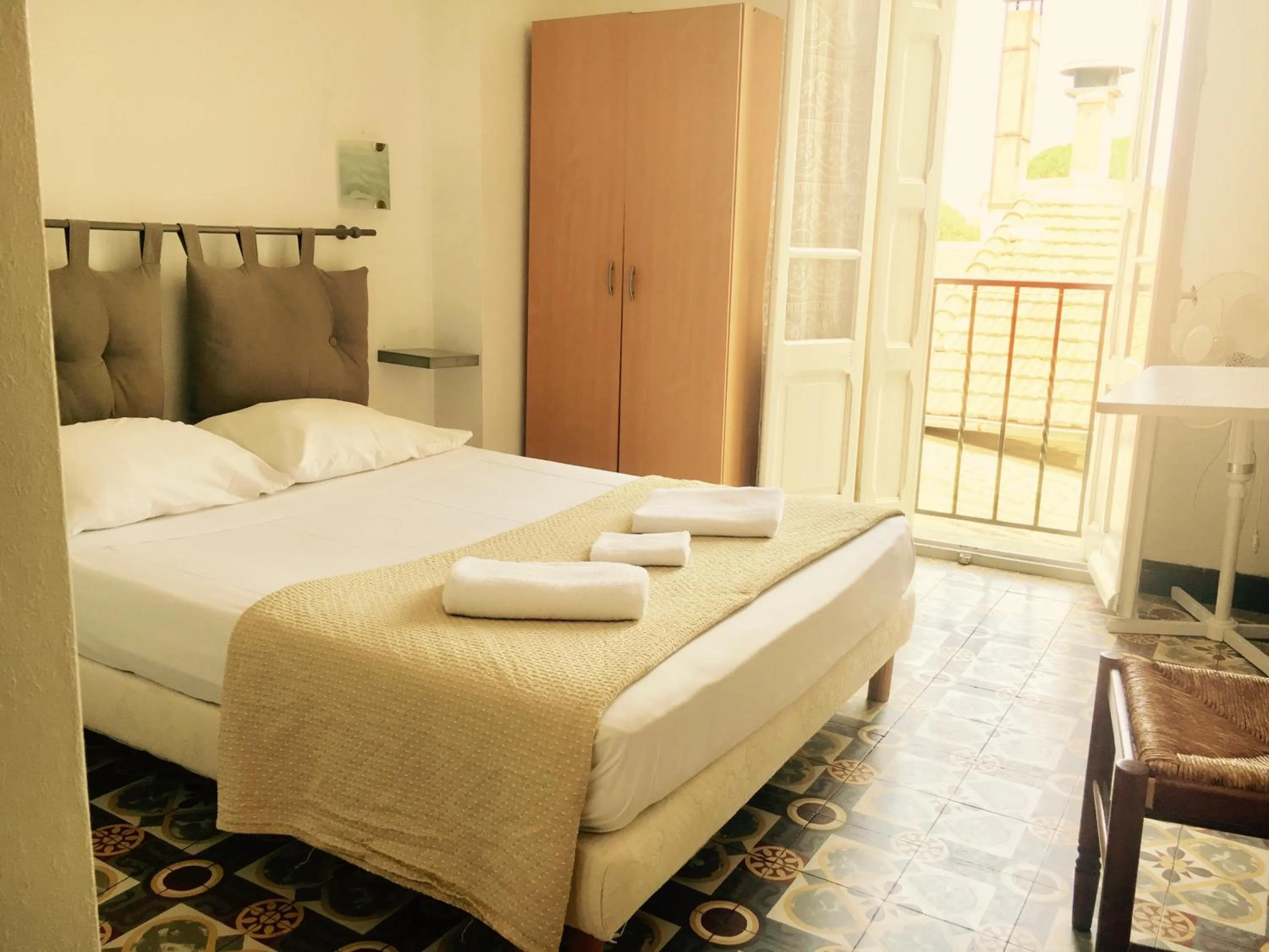 Bed in Hotel Le Centre