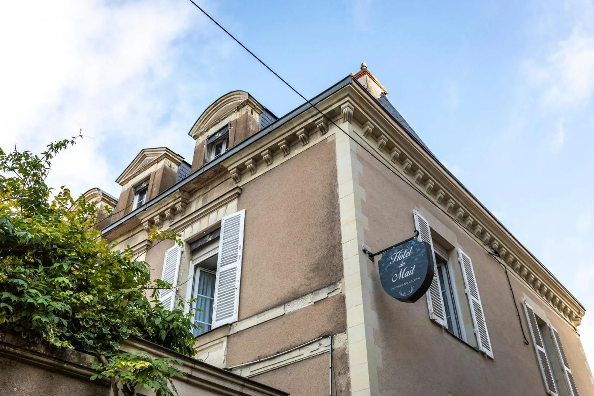 Property building in Hôtel du Mail