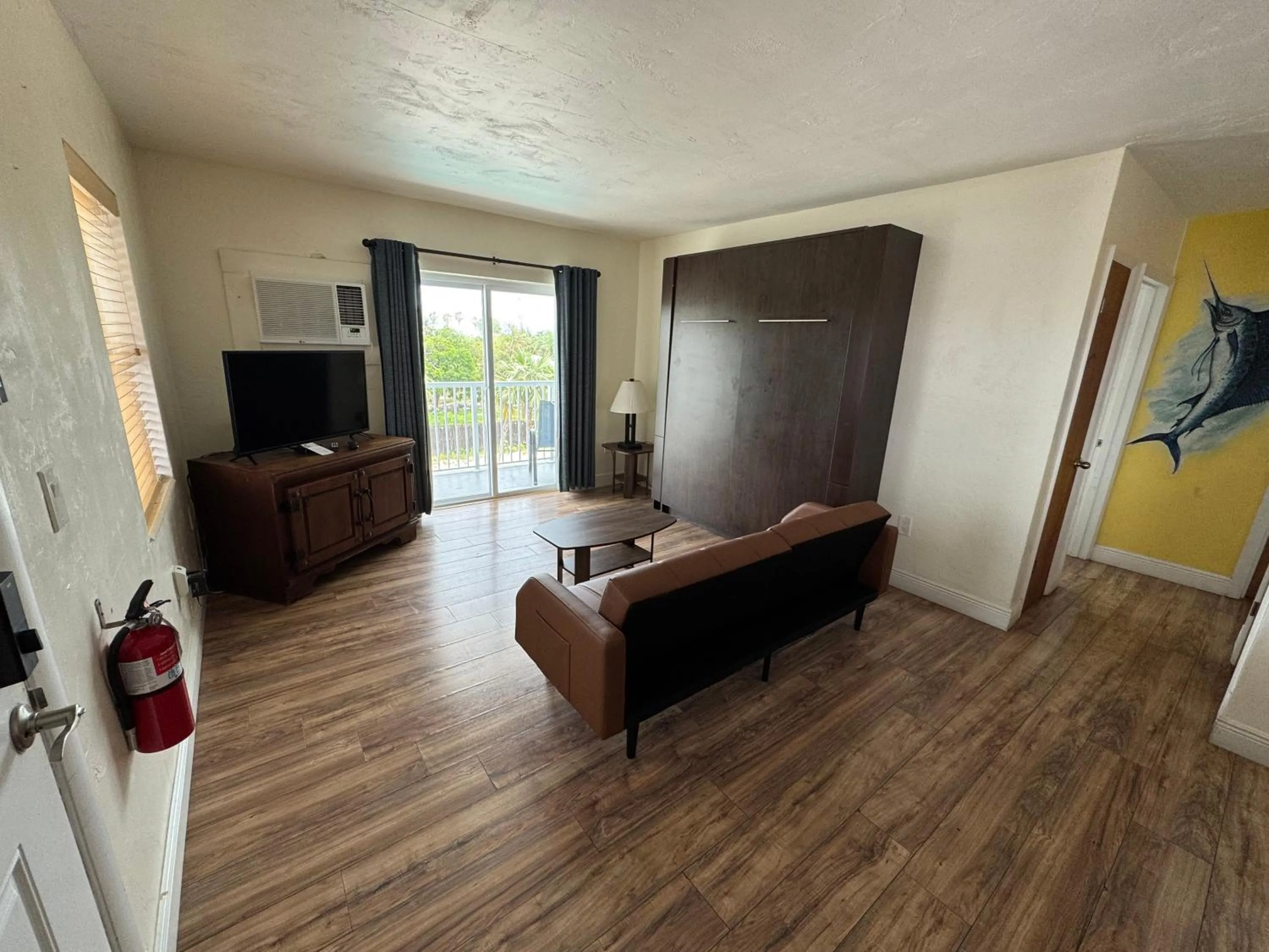 Living room in Knight's Key Suites