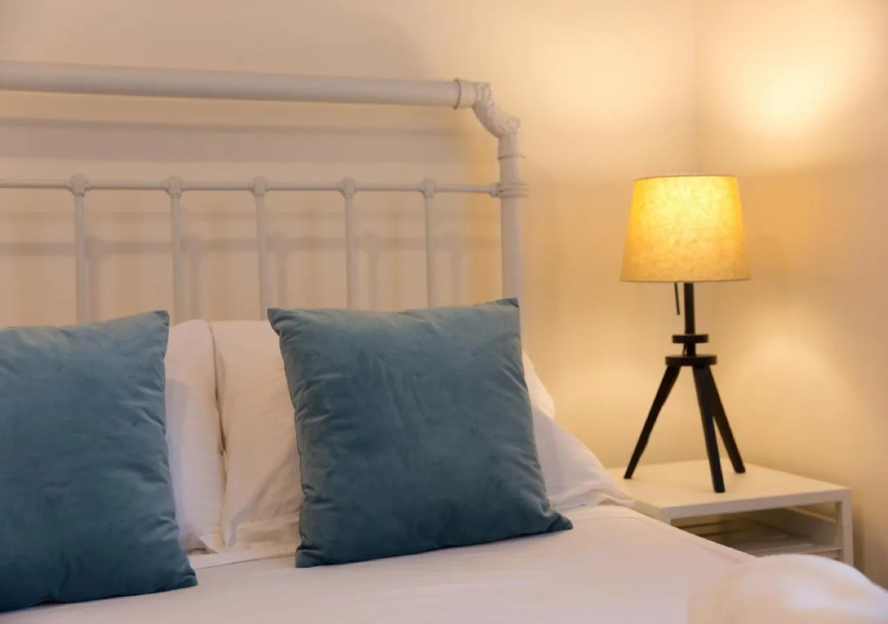 Bedroom in Shongas Inn