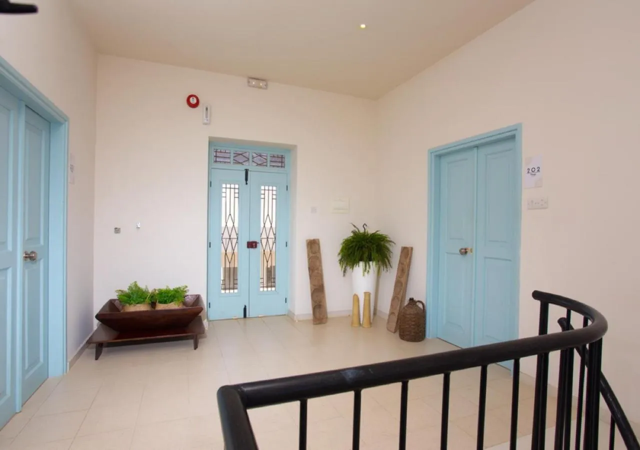 Property building in Shongas Inn