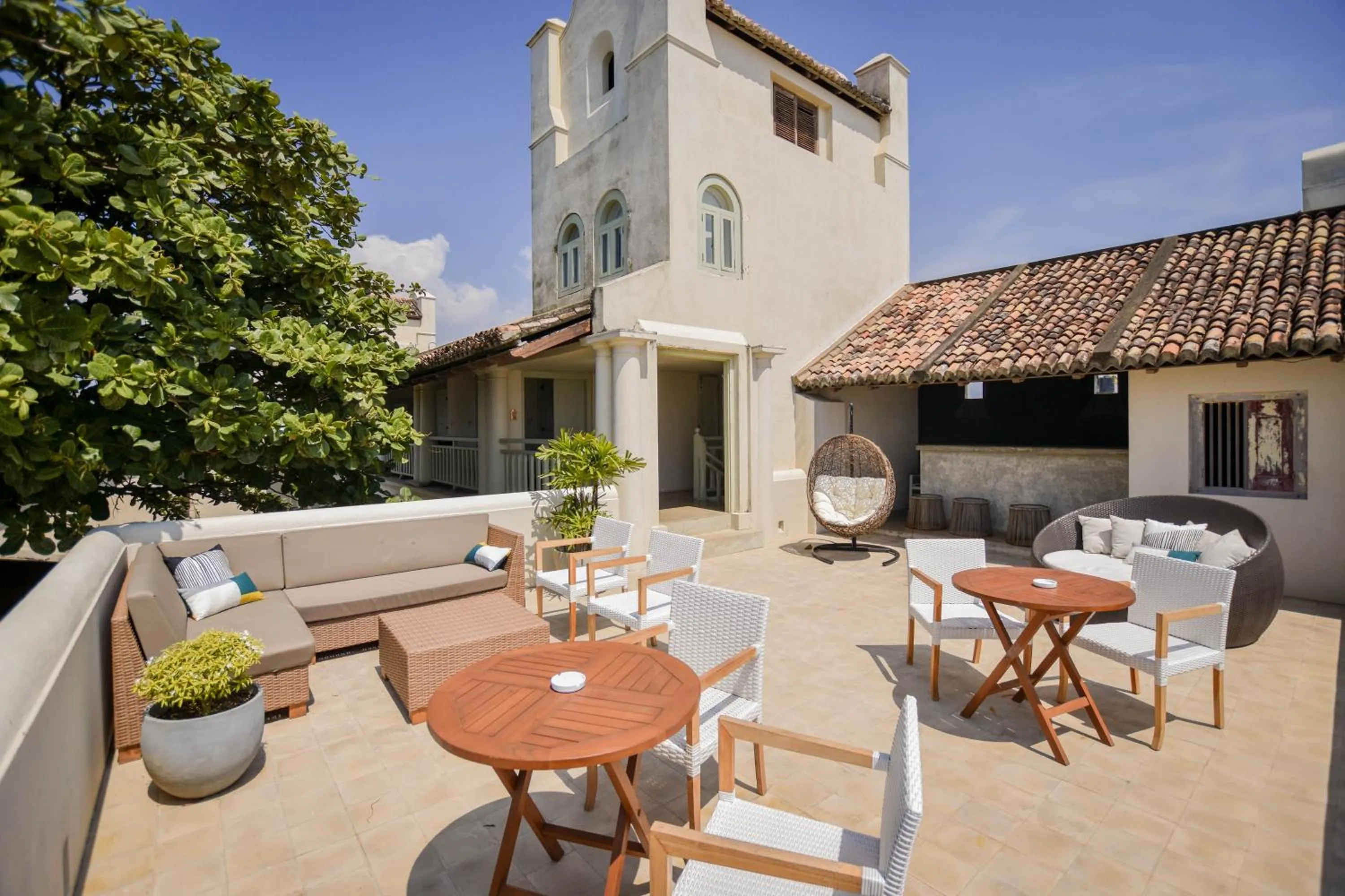 Day in The Bartizan Galle Fort