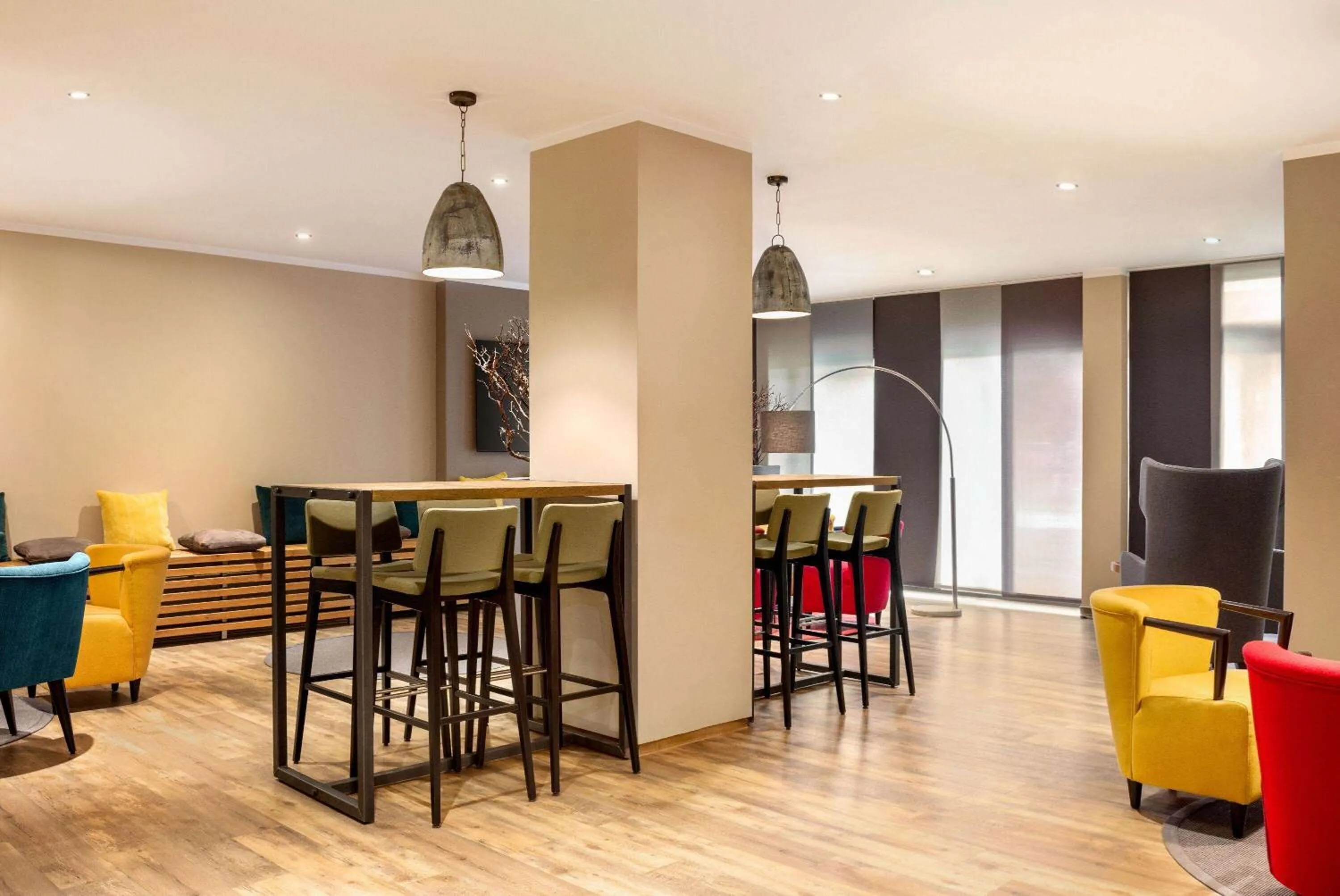 Lounge or bar in Amedia Hotel Siegen City, Trademark Collection by Wyndham