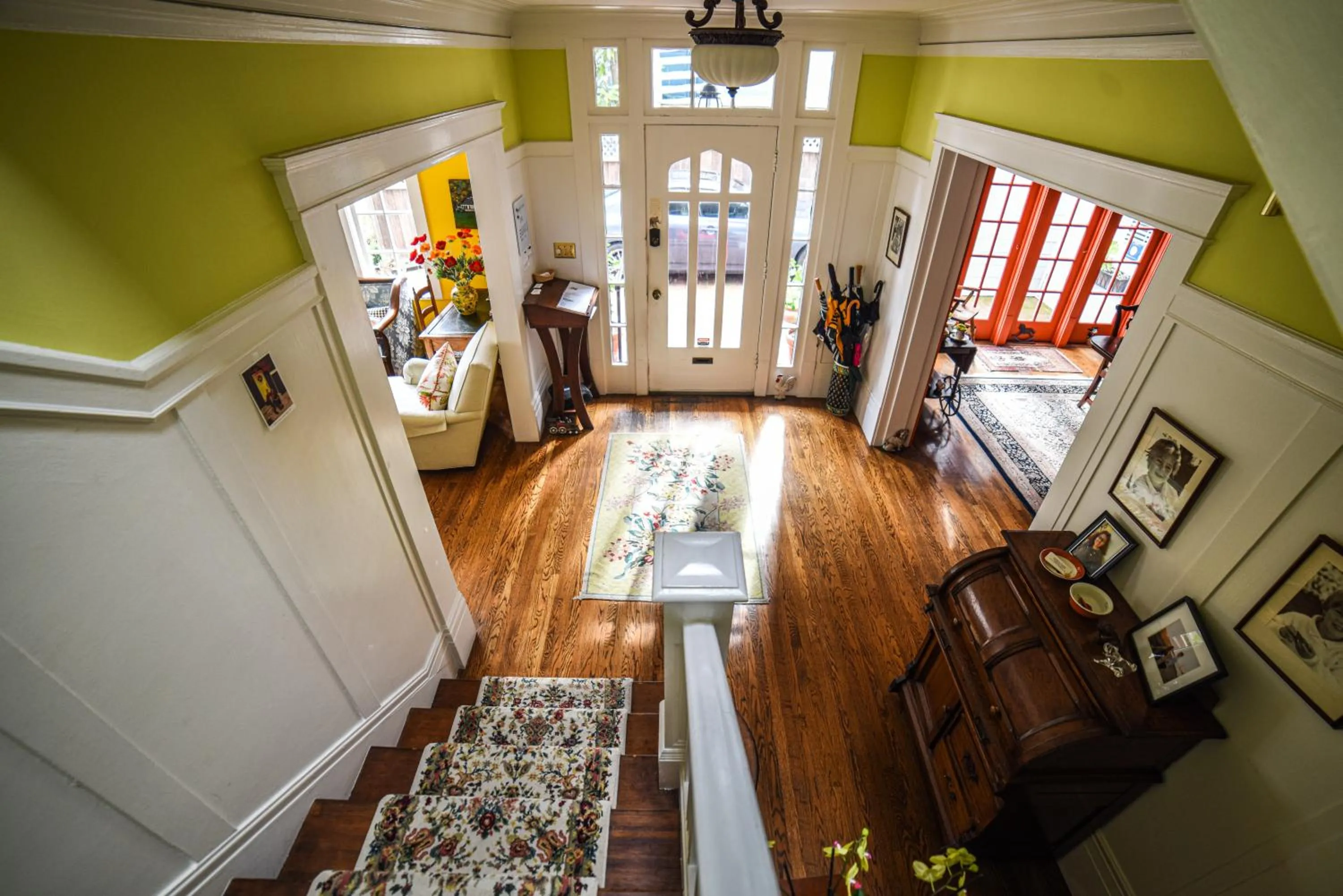 Facade/entrance in My Rosegarden Guest Rooms