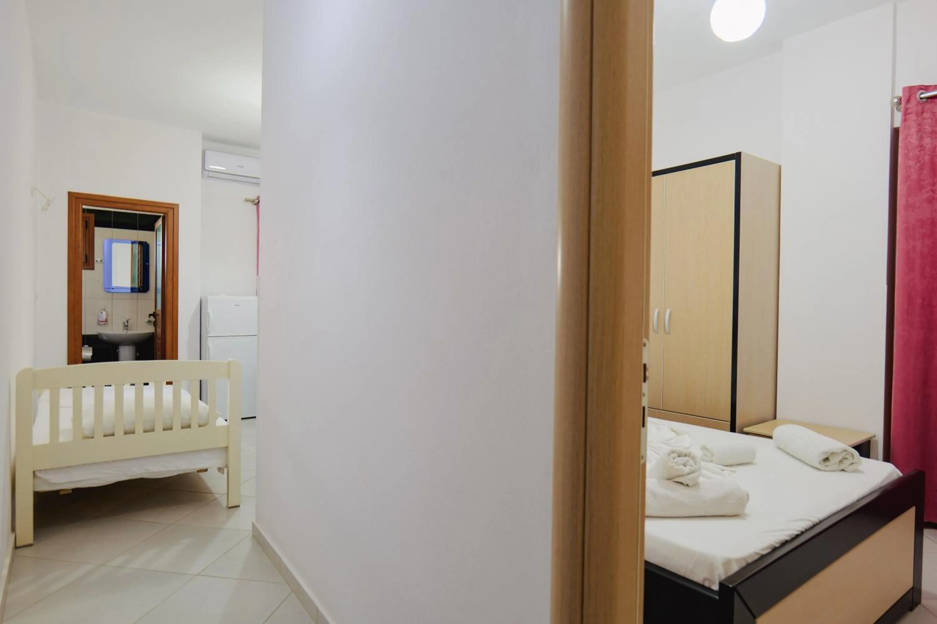 Photo of the whole room, Bed in Vila Shpetimi