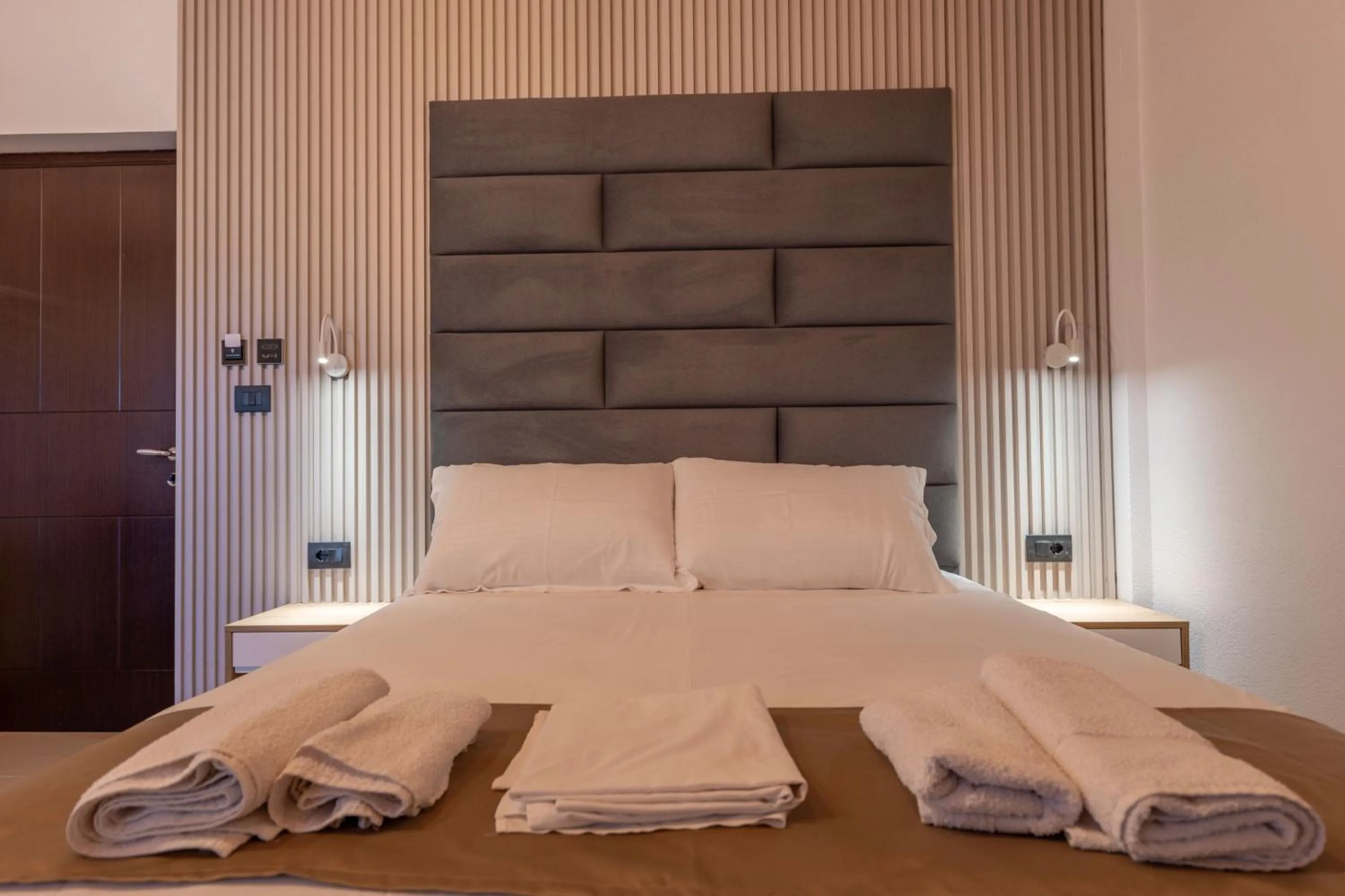 Bed in Vila Shpetimi