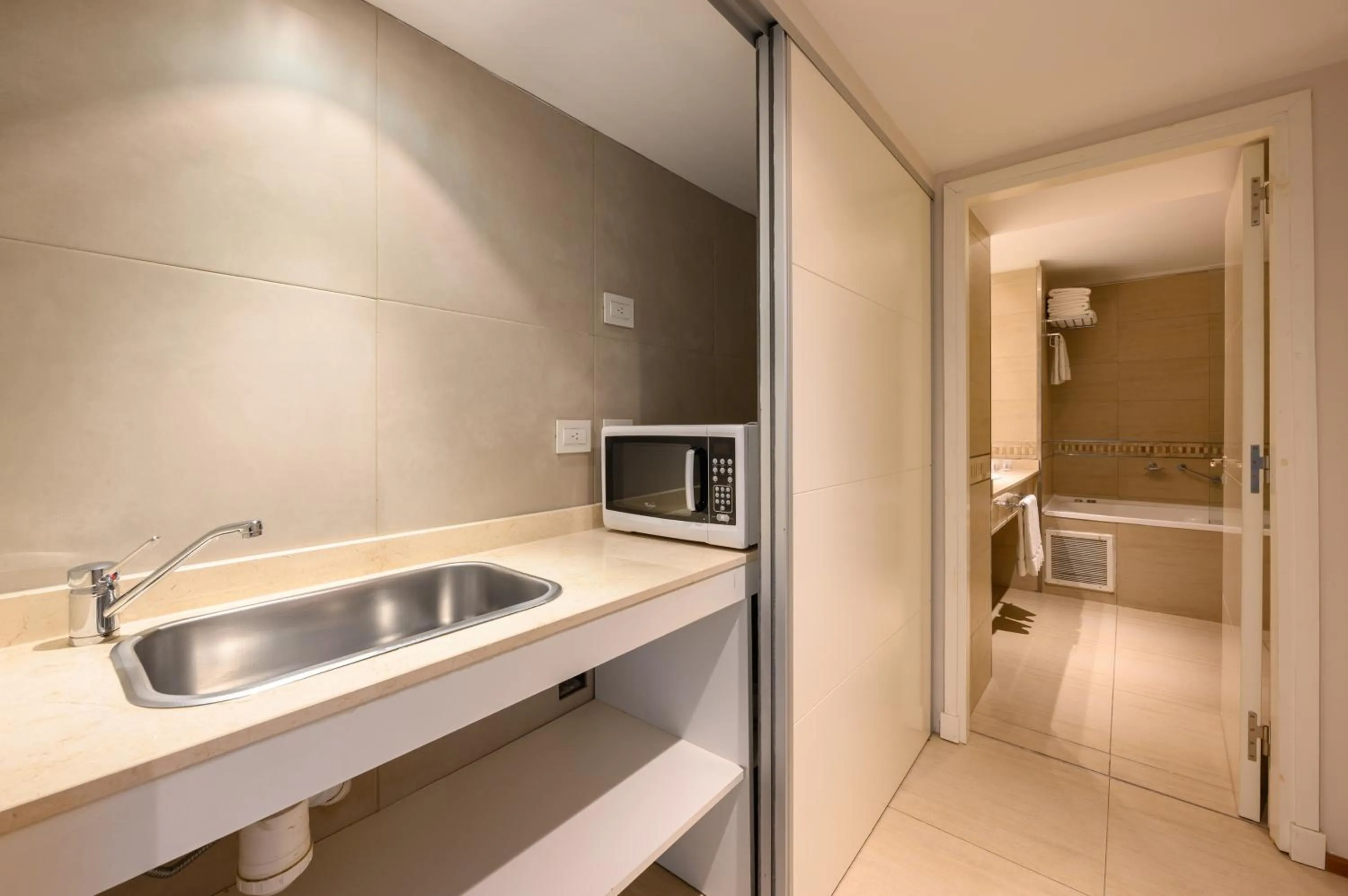 Kitchen or kitchenette in Orfeo Suites Cordoba