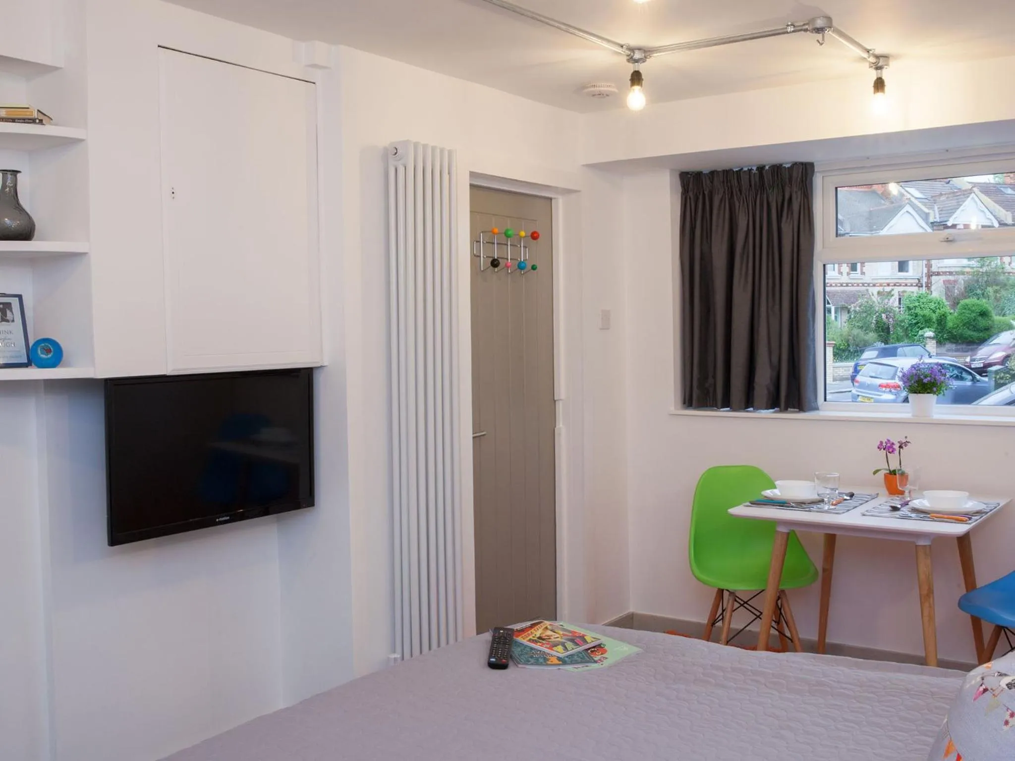 Coffee/tea facilities in The Studio @ 93 Bernard Rd