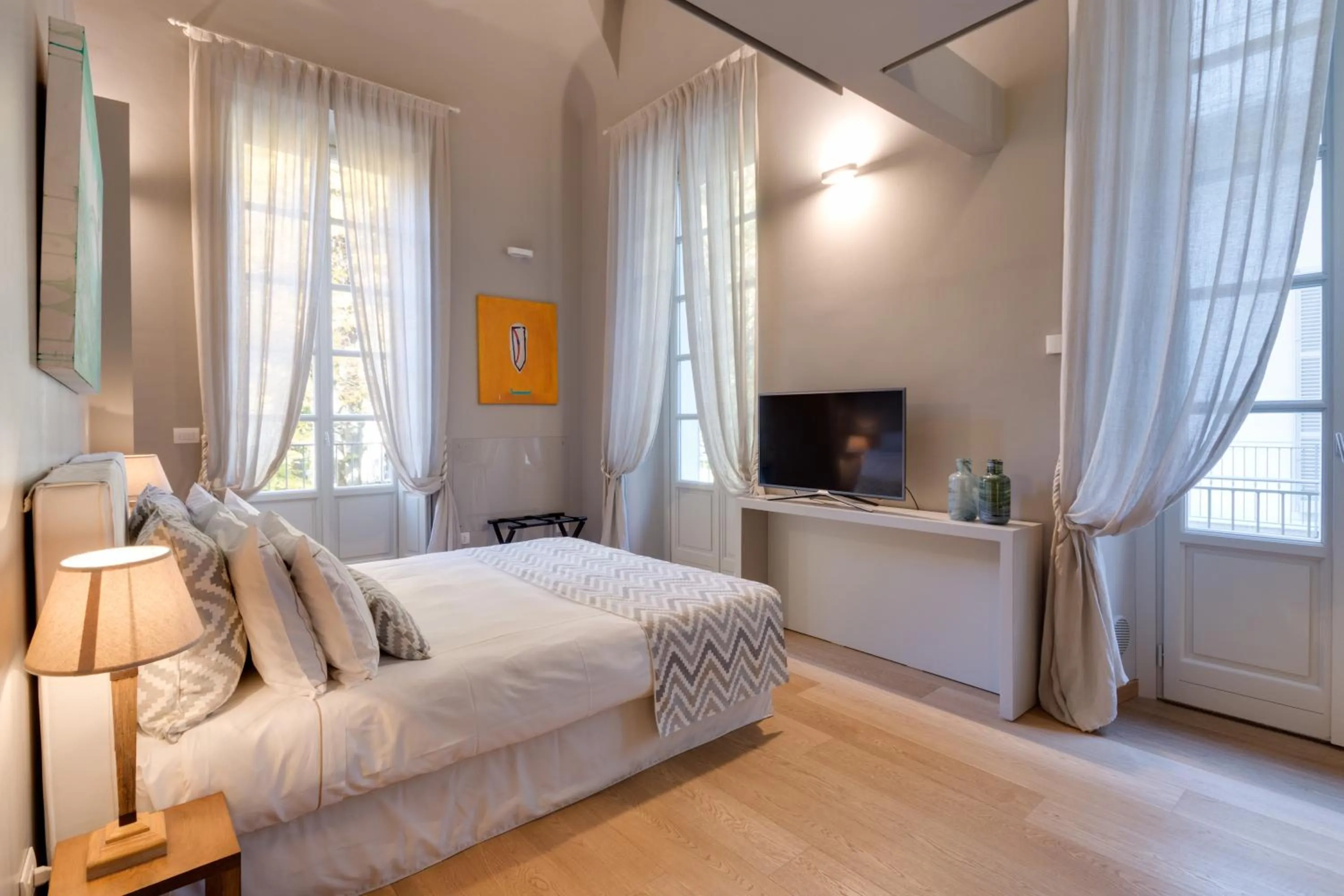 TV and multimedia, Bed in Palazzo Del Carretto-Art Apartments and Guesthouse