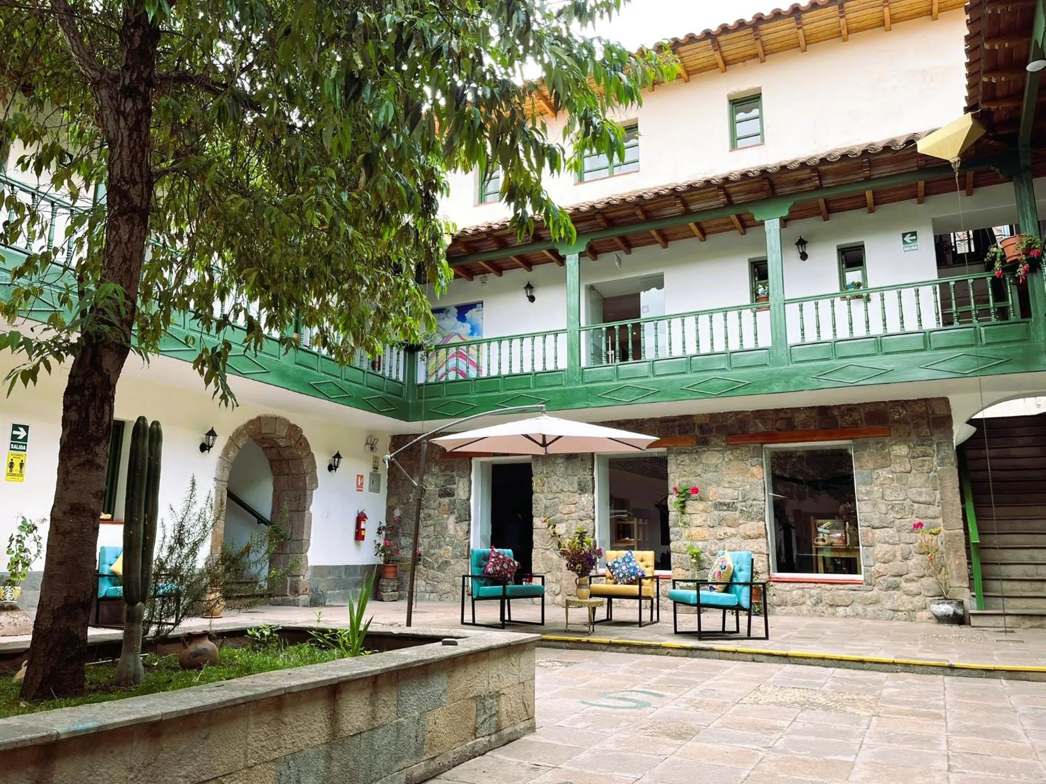 Patio in Usgar San Pedro Boutique