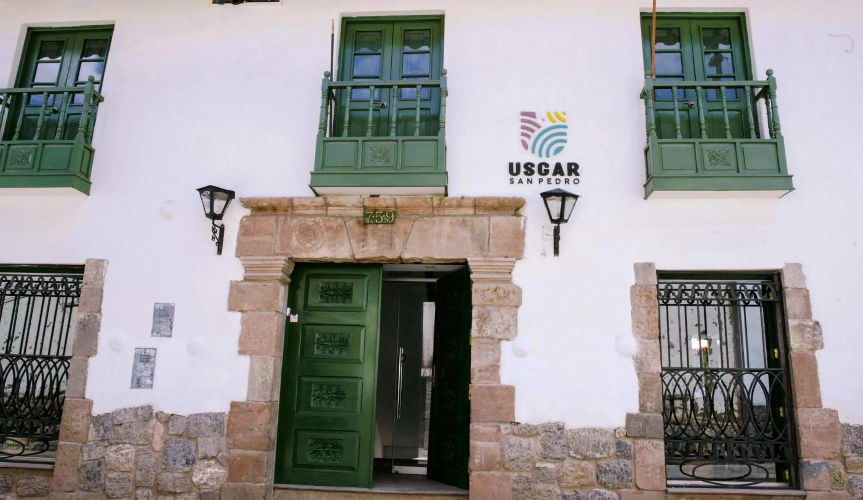 Facade/entrance in Usgar San Pedro Boutique