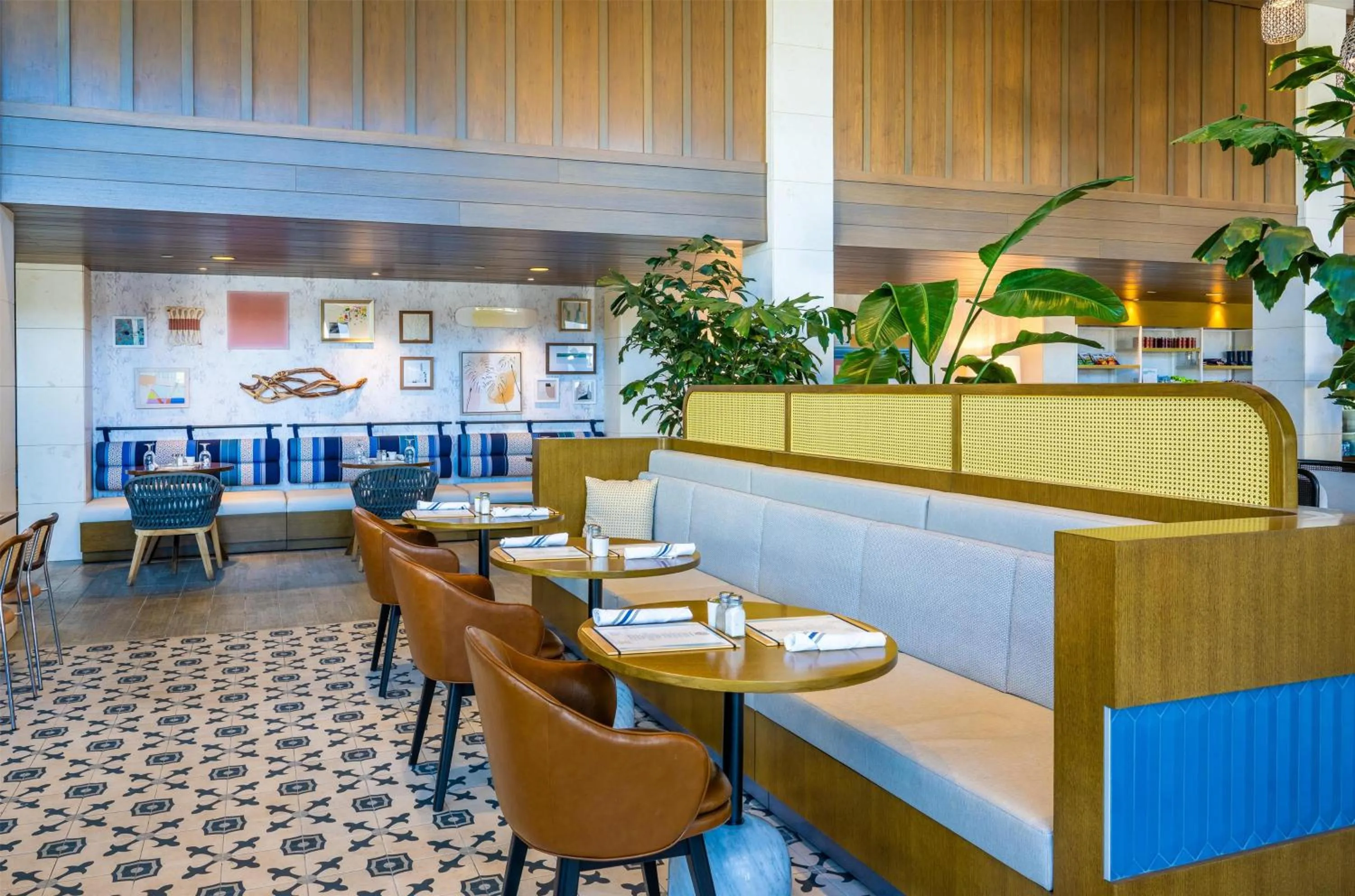 Lobby or reception in Inn at the Pier Pismo Beach, Curio Collection by Hilton