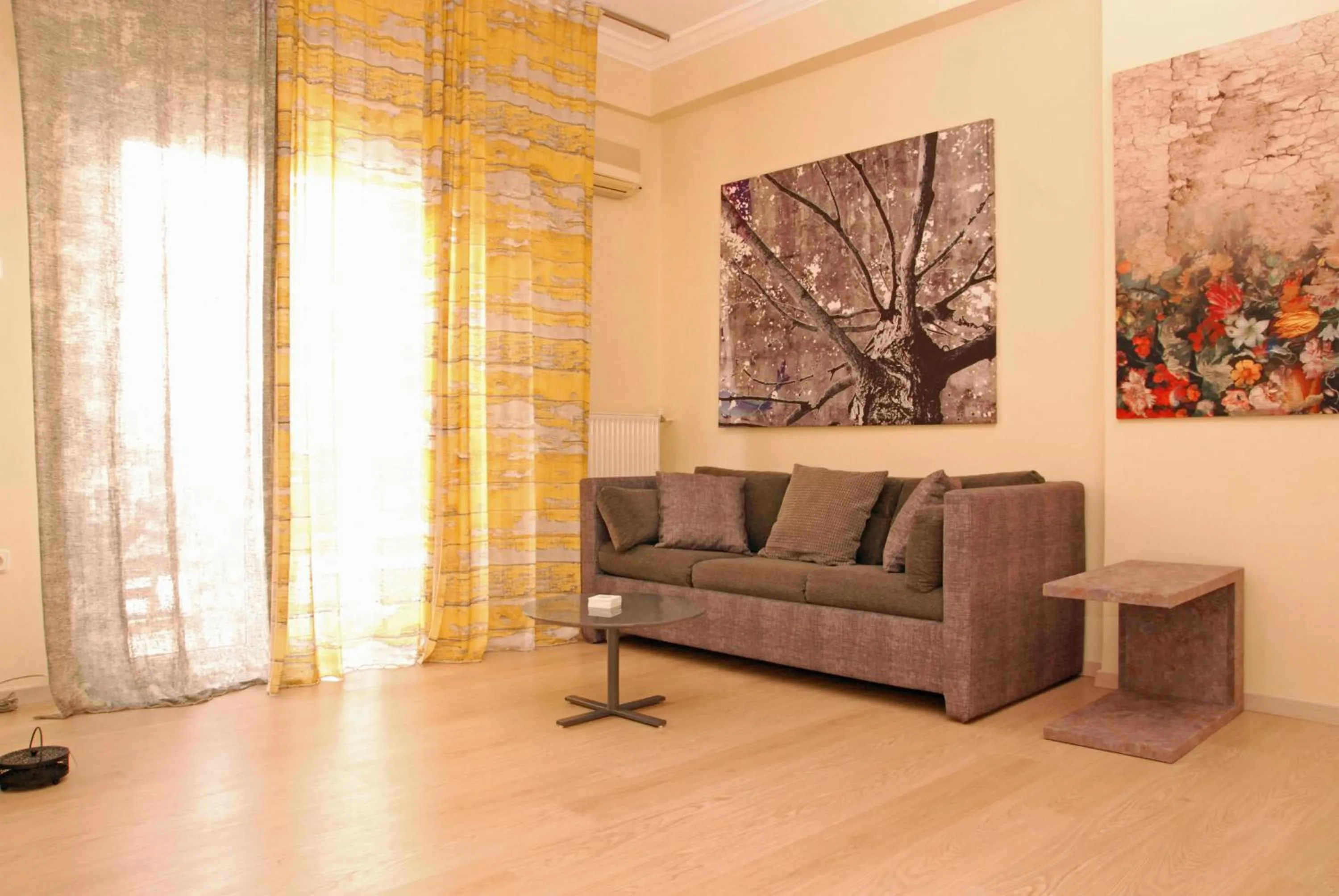 Living room in Acropolis View Luxury Suite