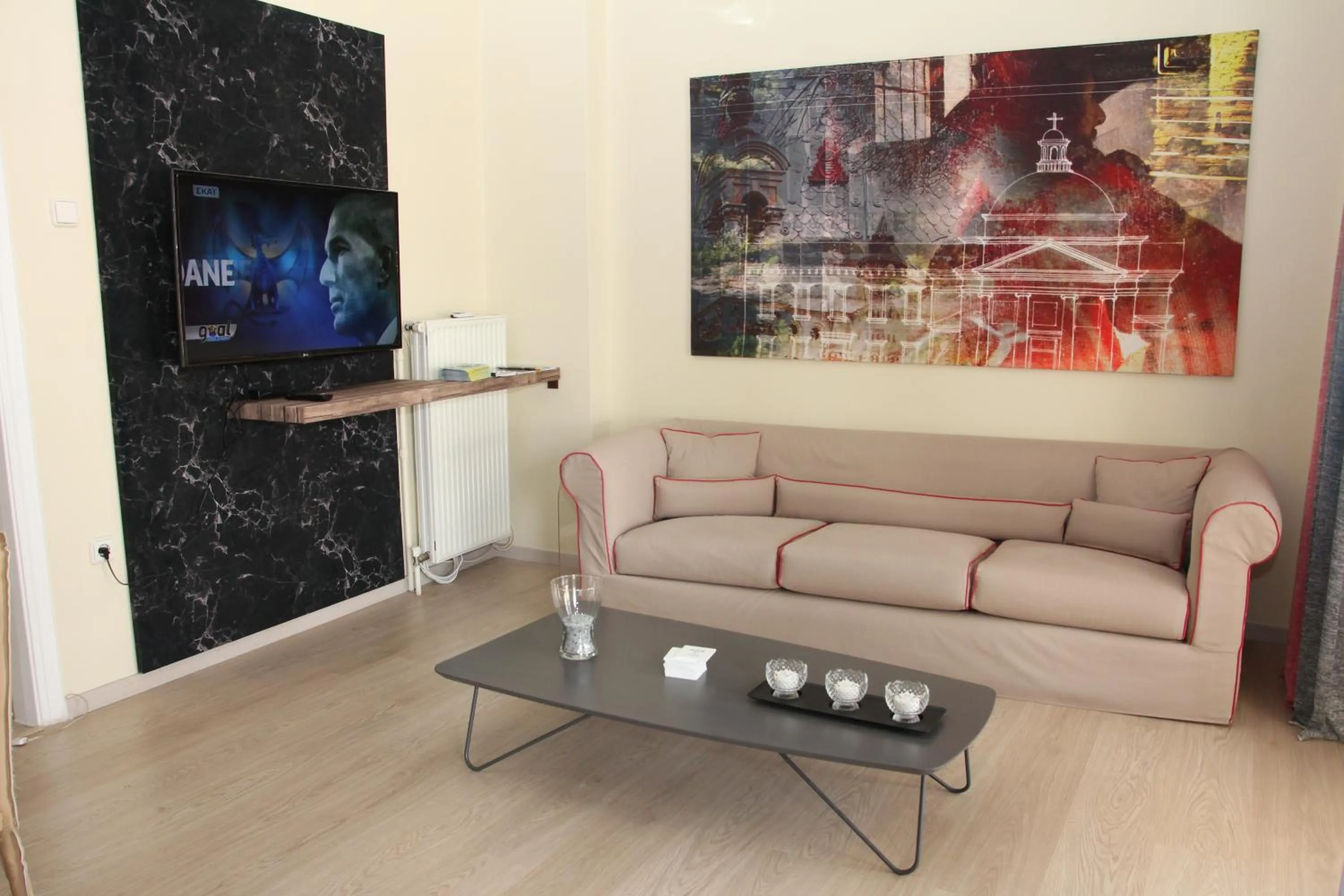 TV and multimedia in Acropolis View Luxury Suite