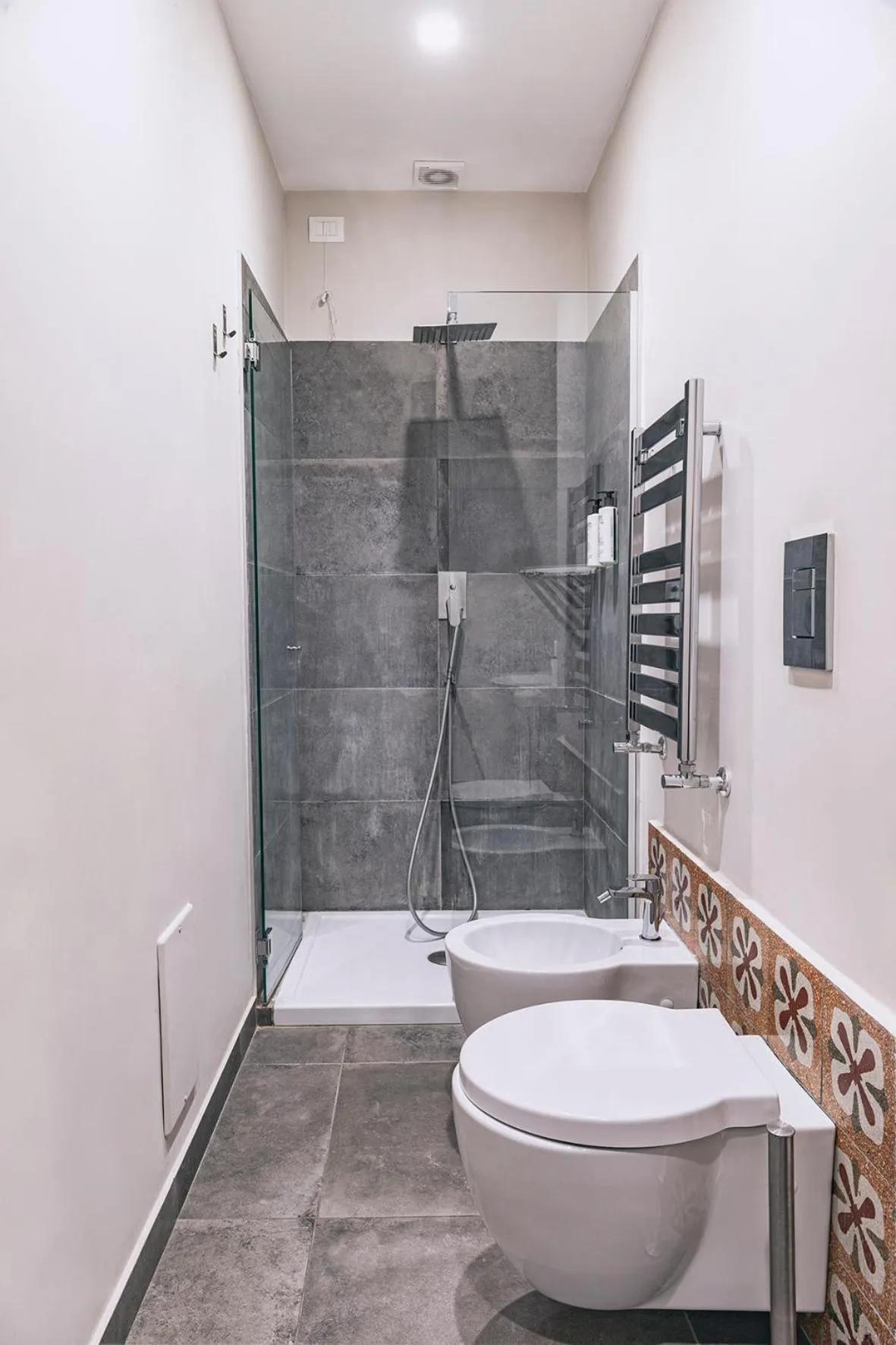 Shower in La Smorfia