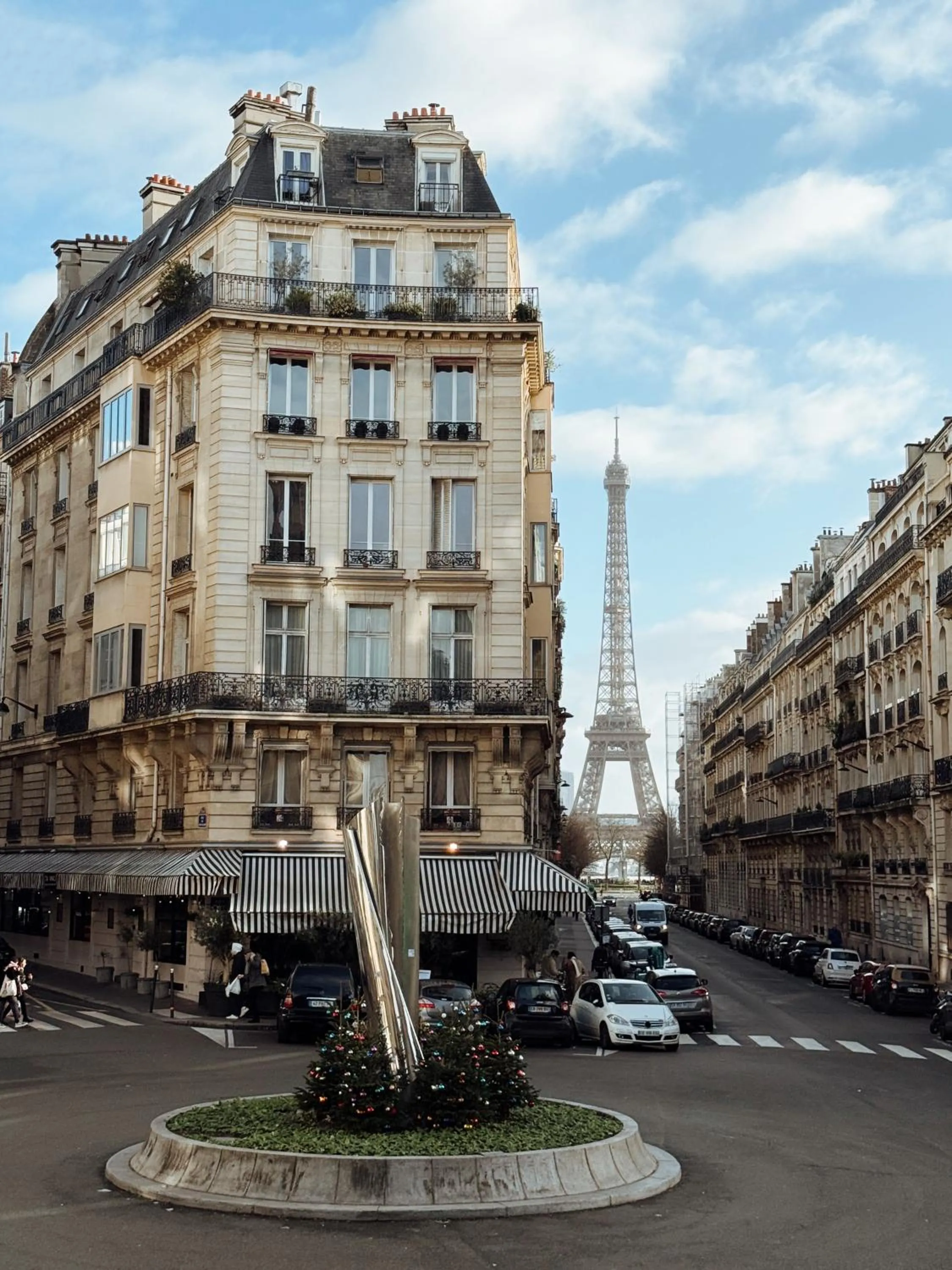 City view in Le Metropolitan, Paris Tour Eiffel, a Tribute Portfolio Hotel