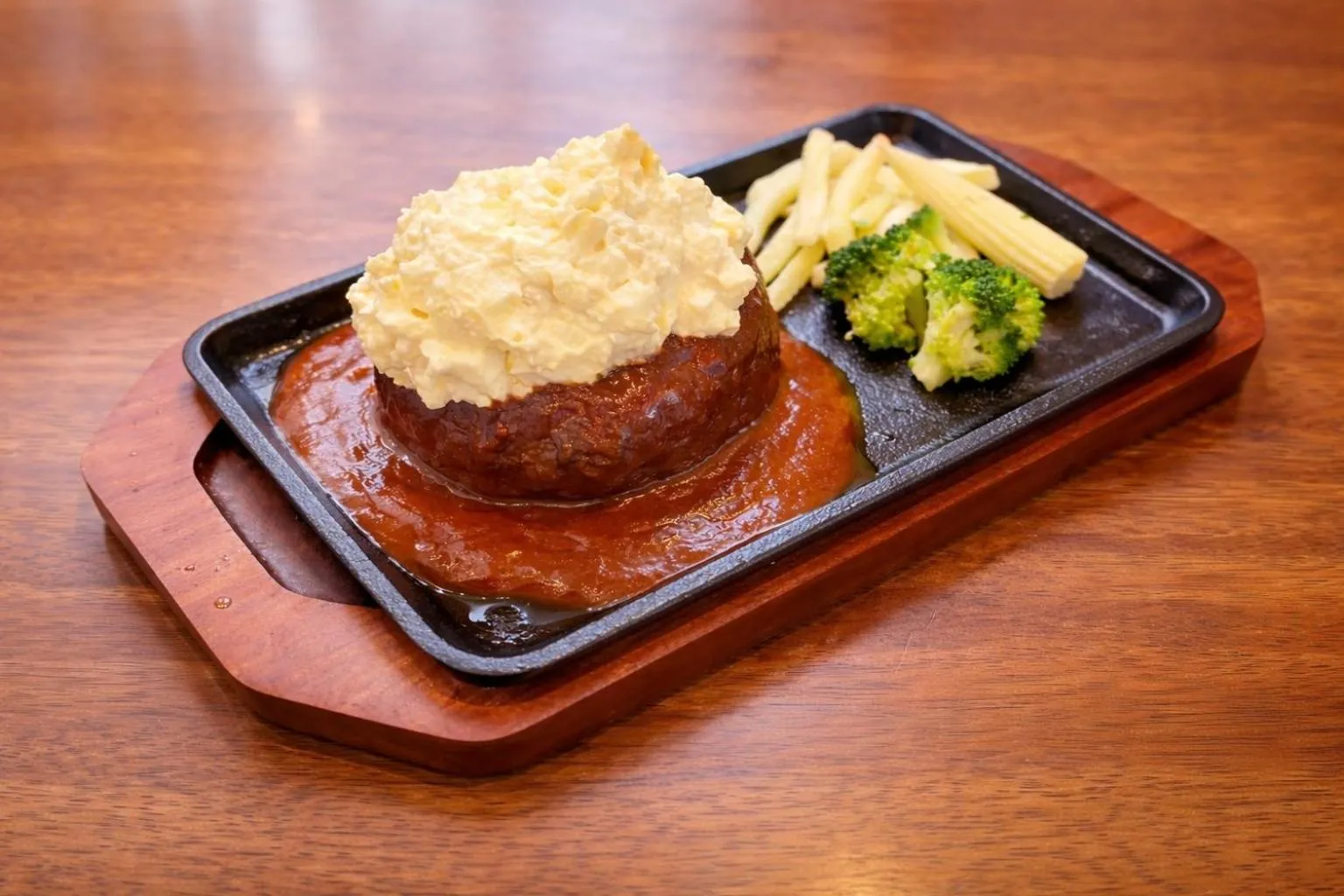 Restaurant/places to eat in Sakura Hotel Nippori