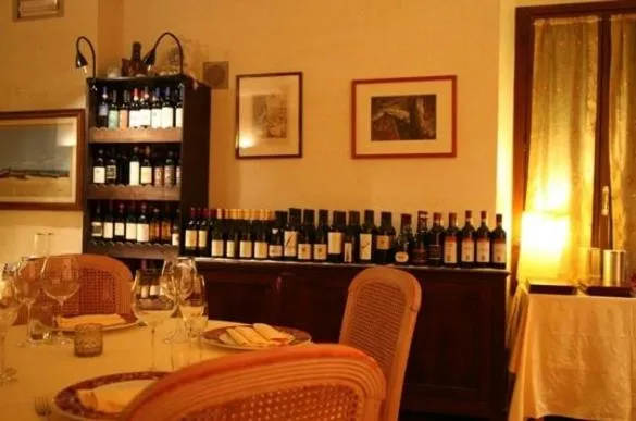 Alcoholic drinks in Hotel Locanda dell'Oca Bianca