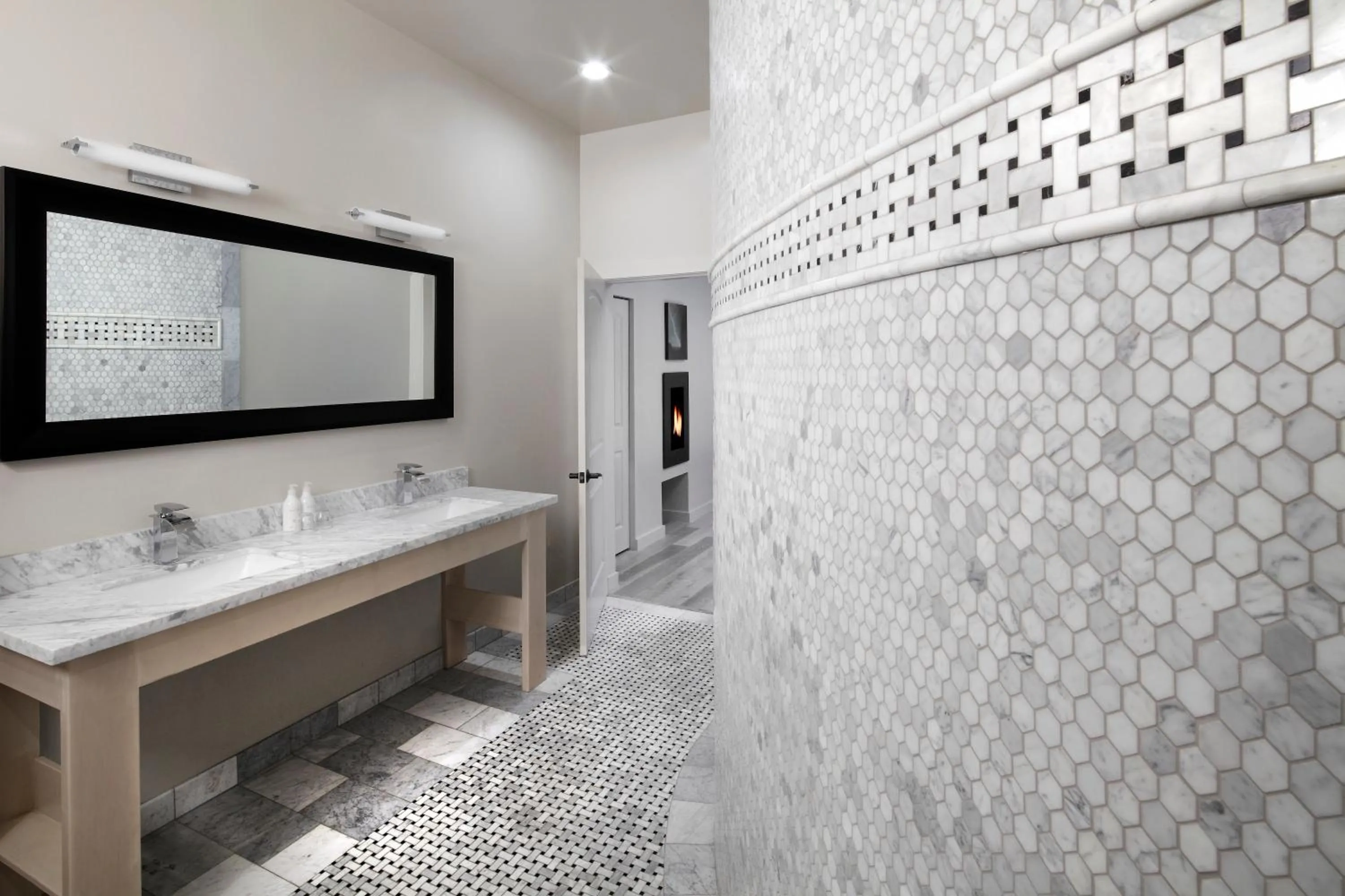 Bathroom in Rockhouse Suites