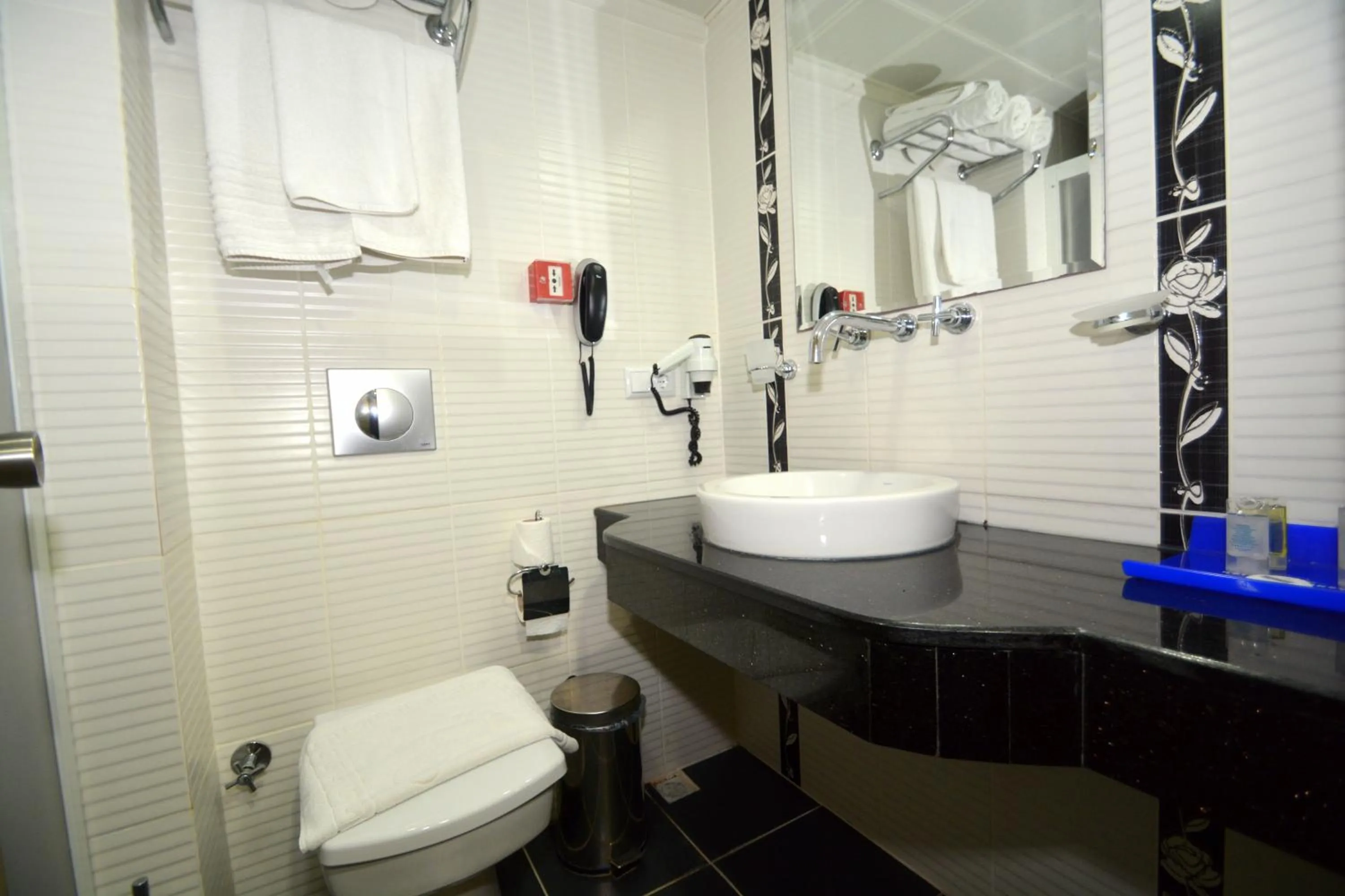 Bathroom in Istankoy Hotel