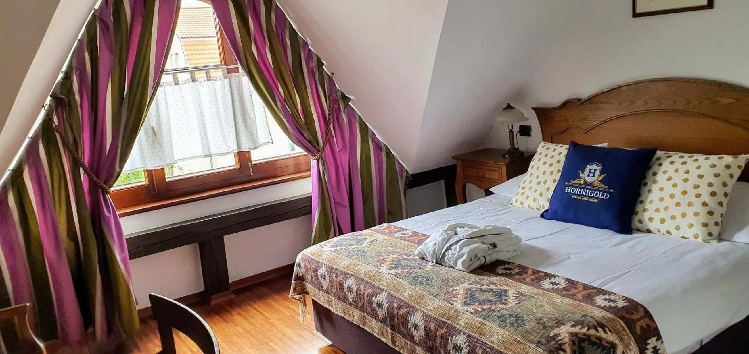 Photo of the whole room, Bed in Aparthotel Hornigold "W Zielonej Kamienicy"