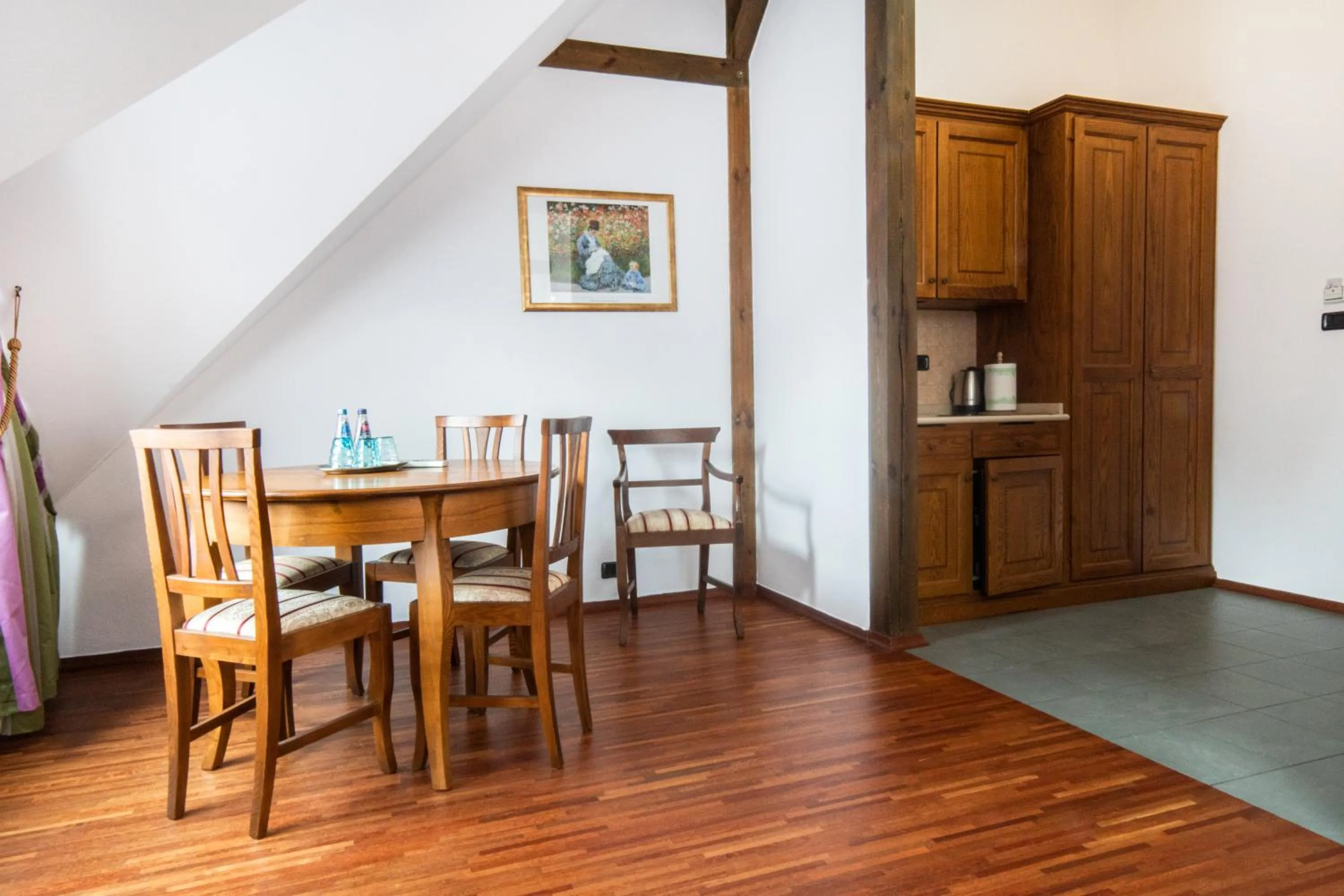 Kitchen or kitchenette in Aparthotel Hornigold "W Zielonej Kamienicy"