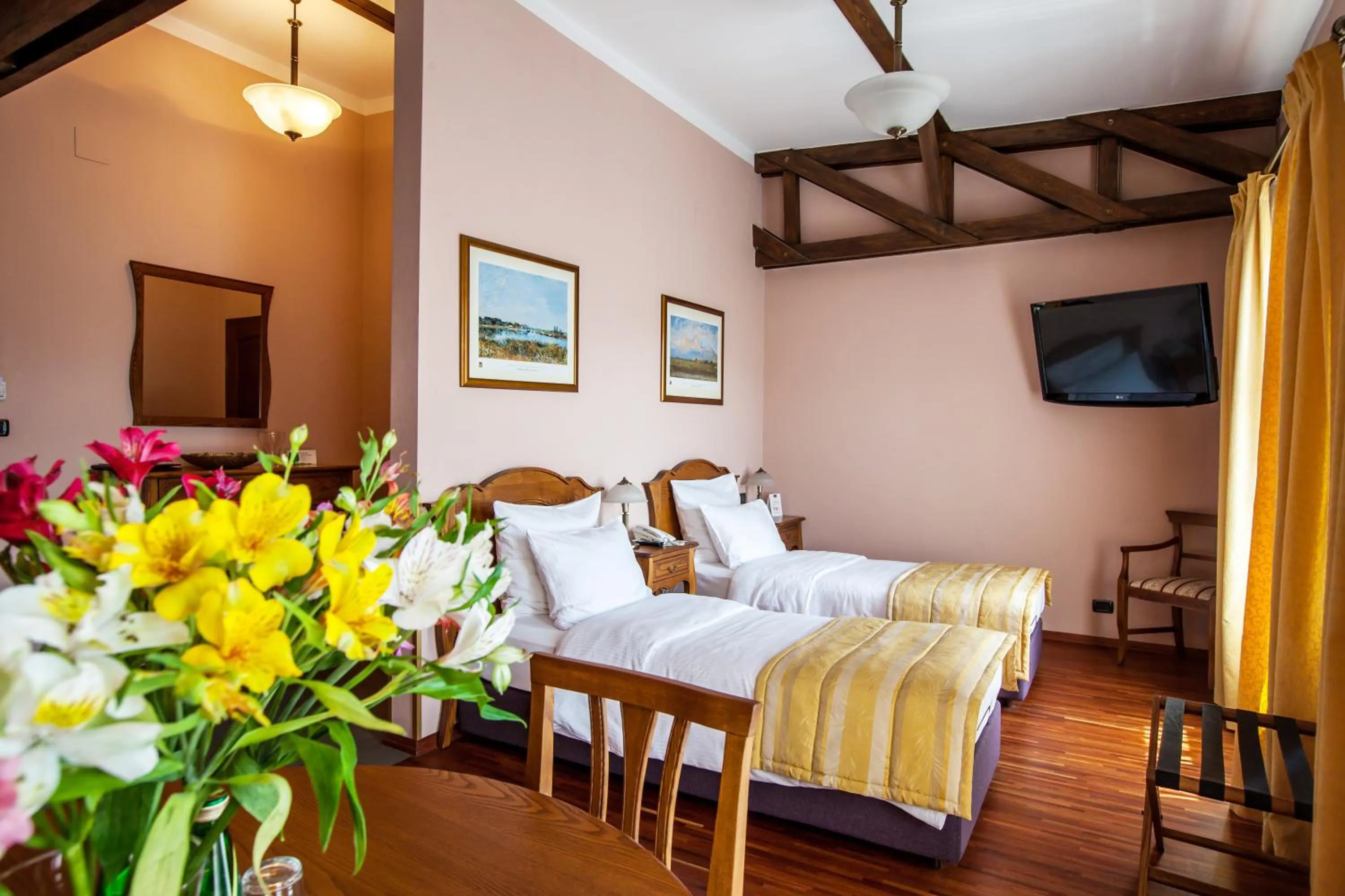 Photo of the whole room, Bed in Aparthotel Hornigold "W Zielonej Kamienicy"