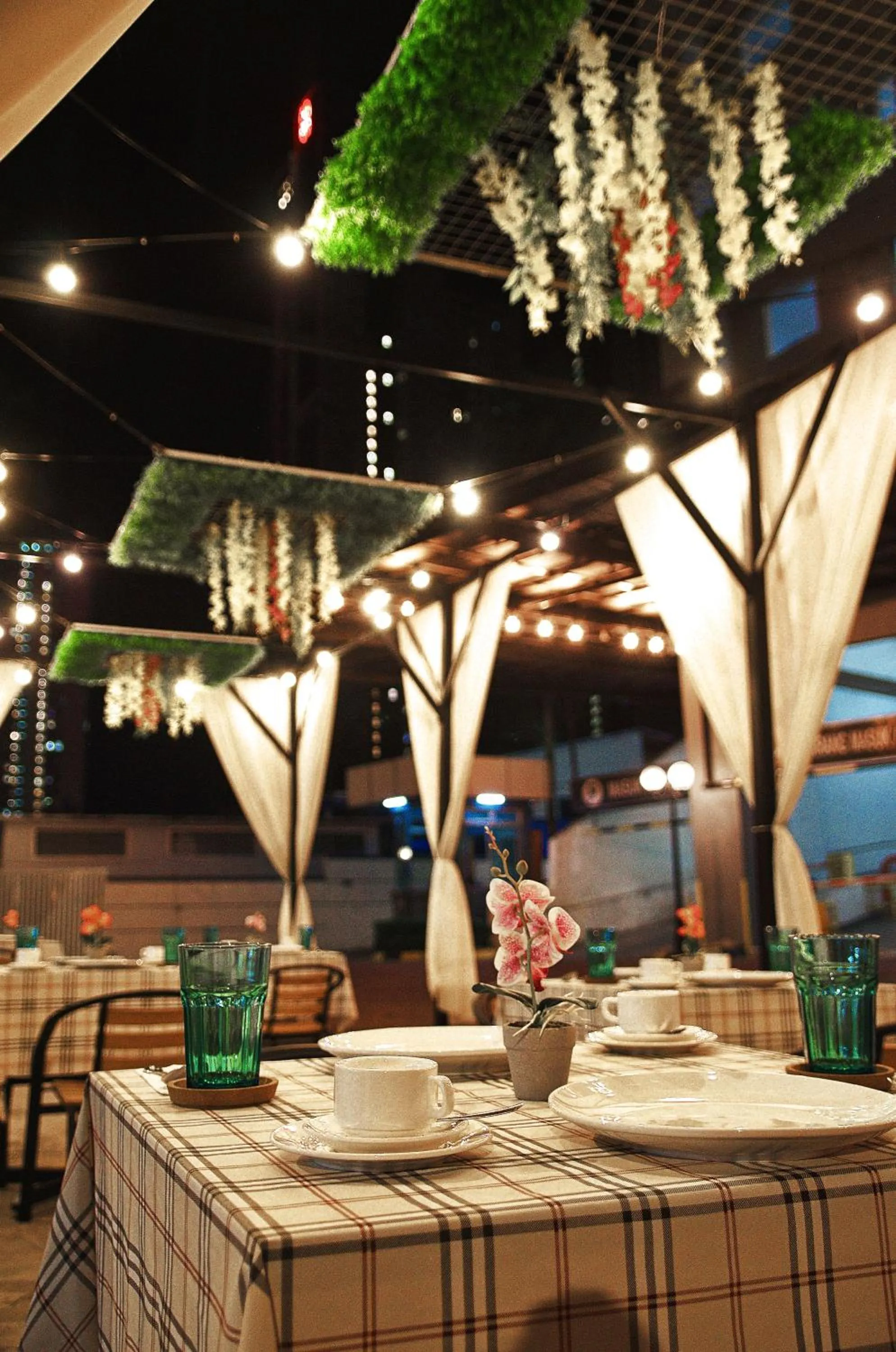 Breakfast in G5 HOTEL AND SERVICED APARTMENT