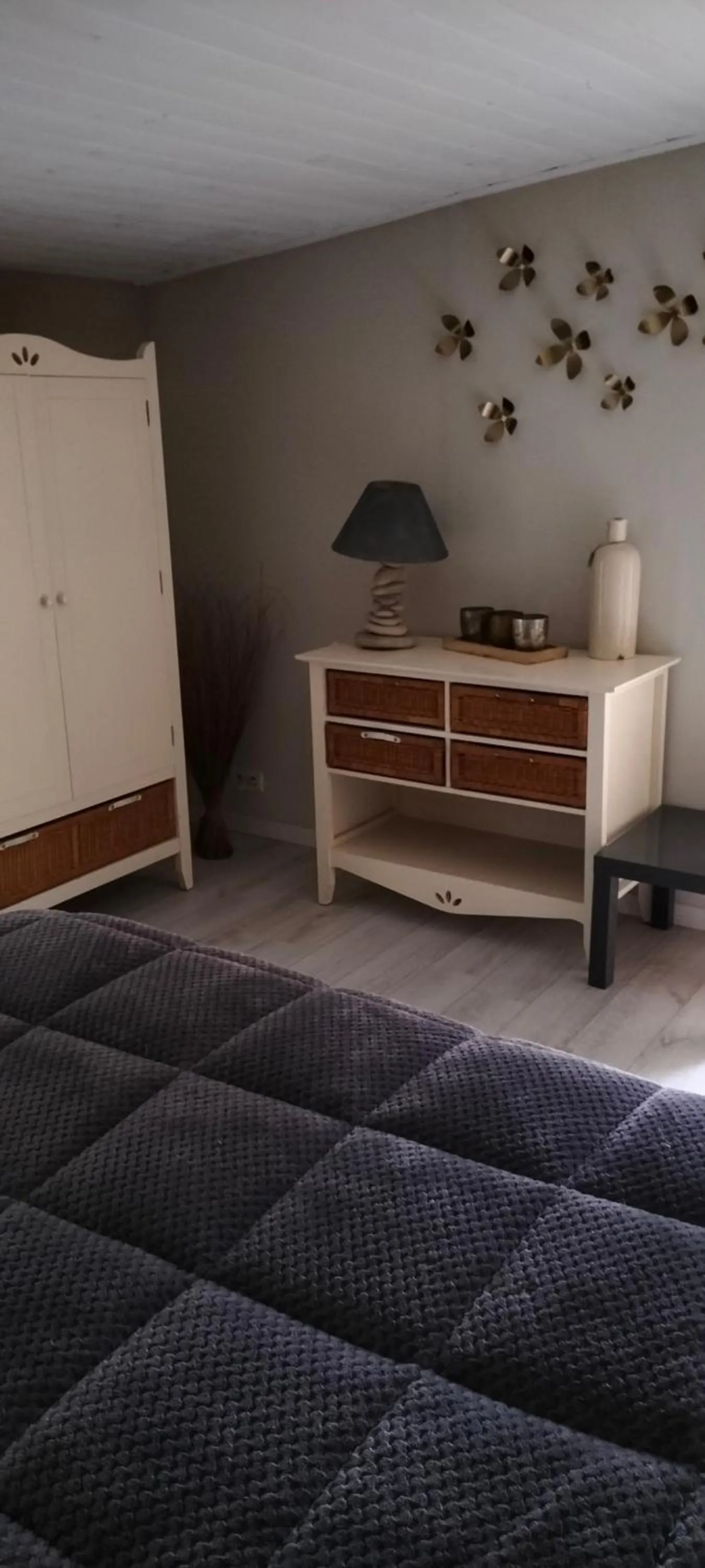 Photo of the whole room, Bed in B&B Le verger