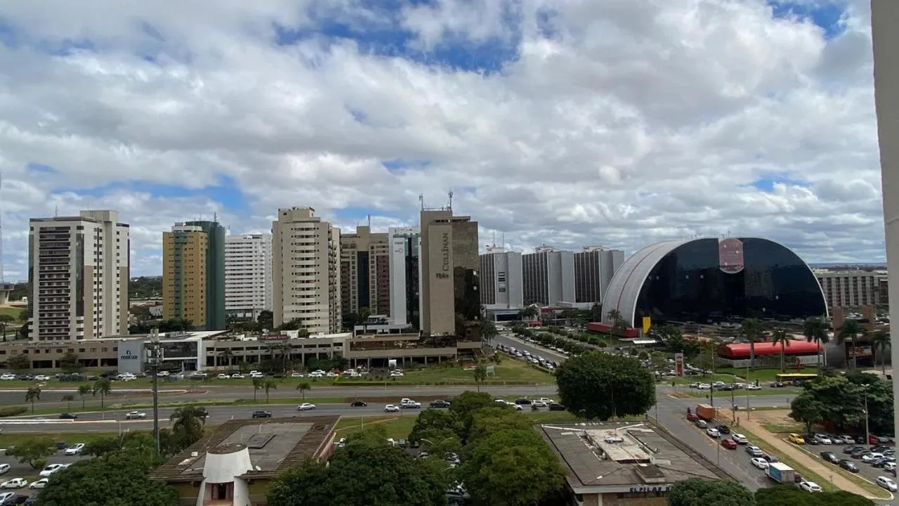 Restaurant/places to eat in Apart Hotel Garvey - Ciany Monteiro