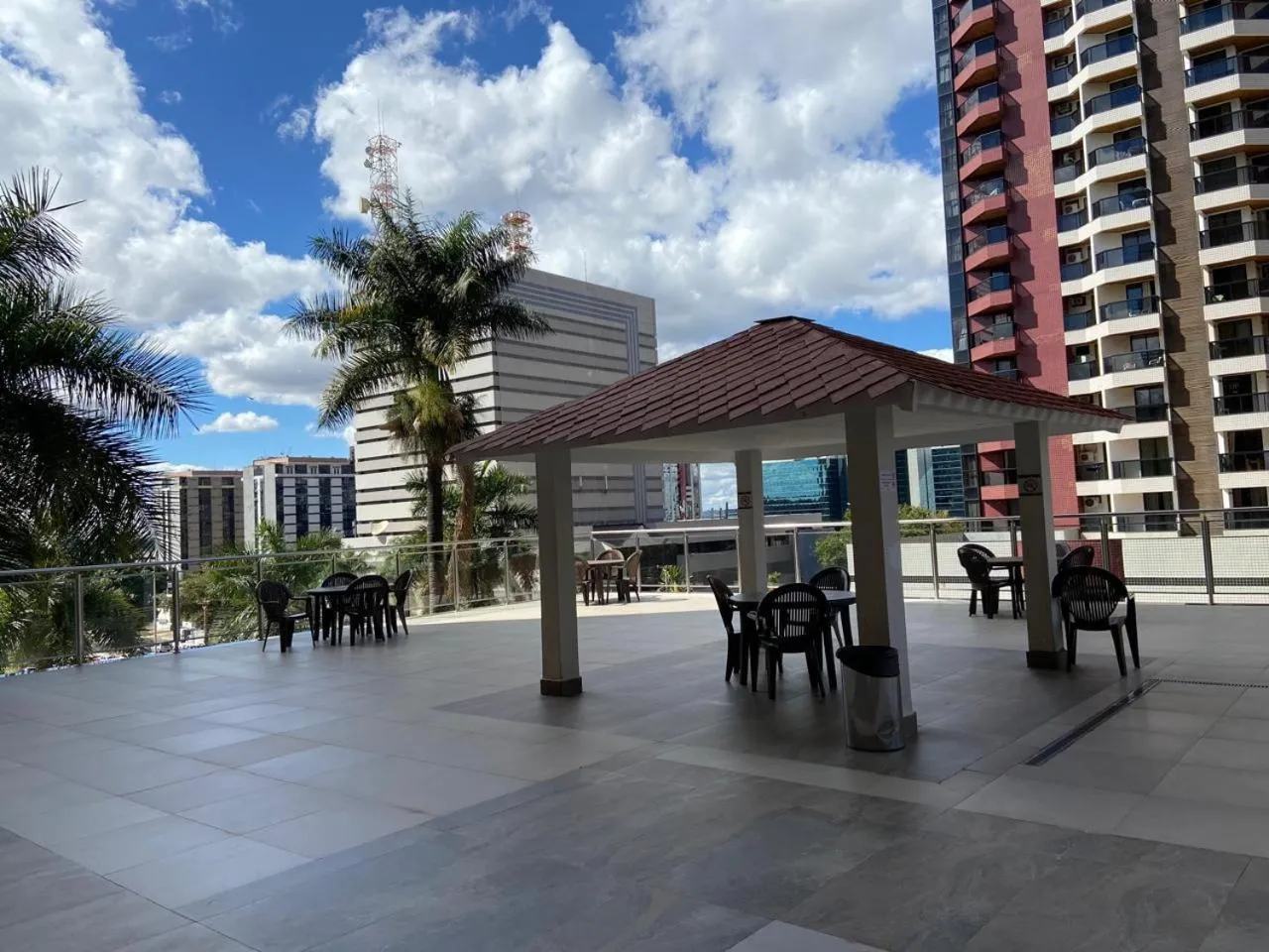 Property building in Apart Hotel Garvey - Ciany Monteiro