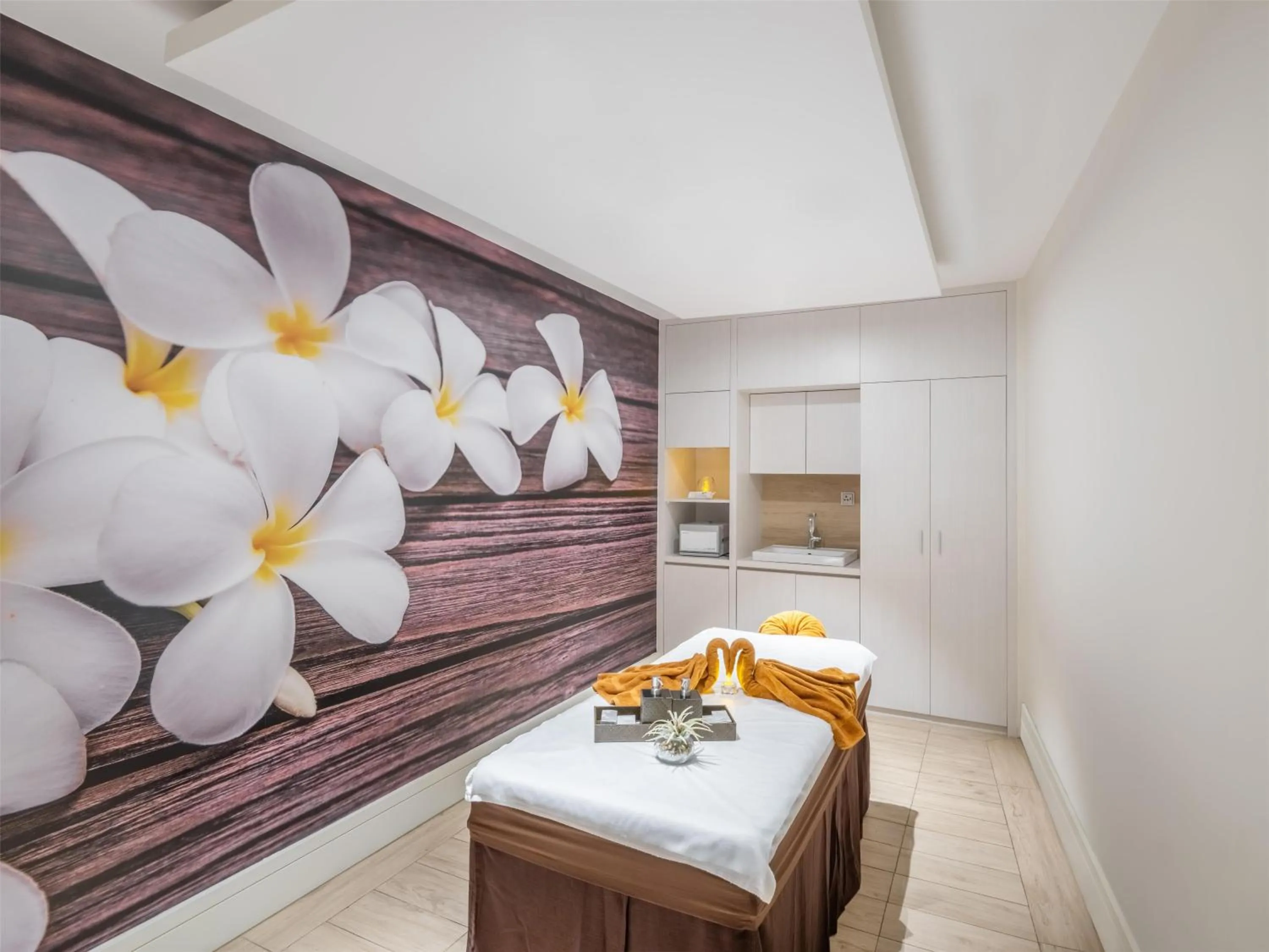 Sports in The Hotel Galleria Jeddah, Curio Collection by Hilton