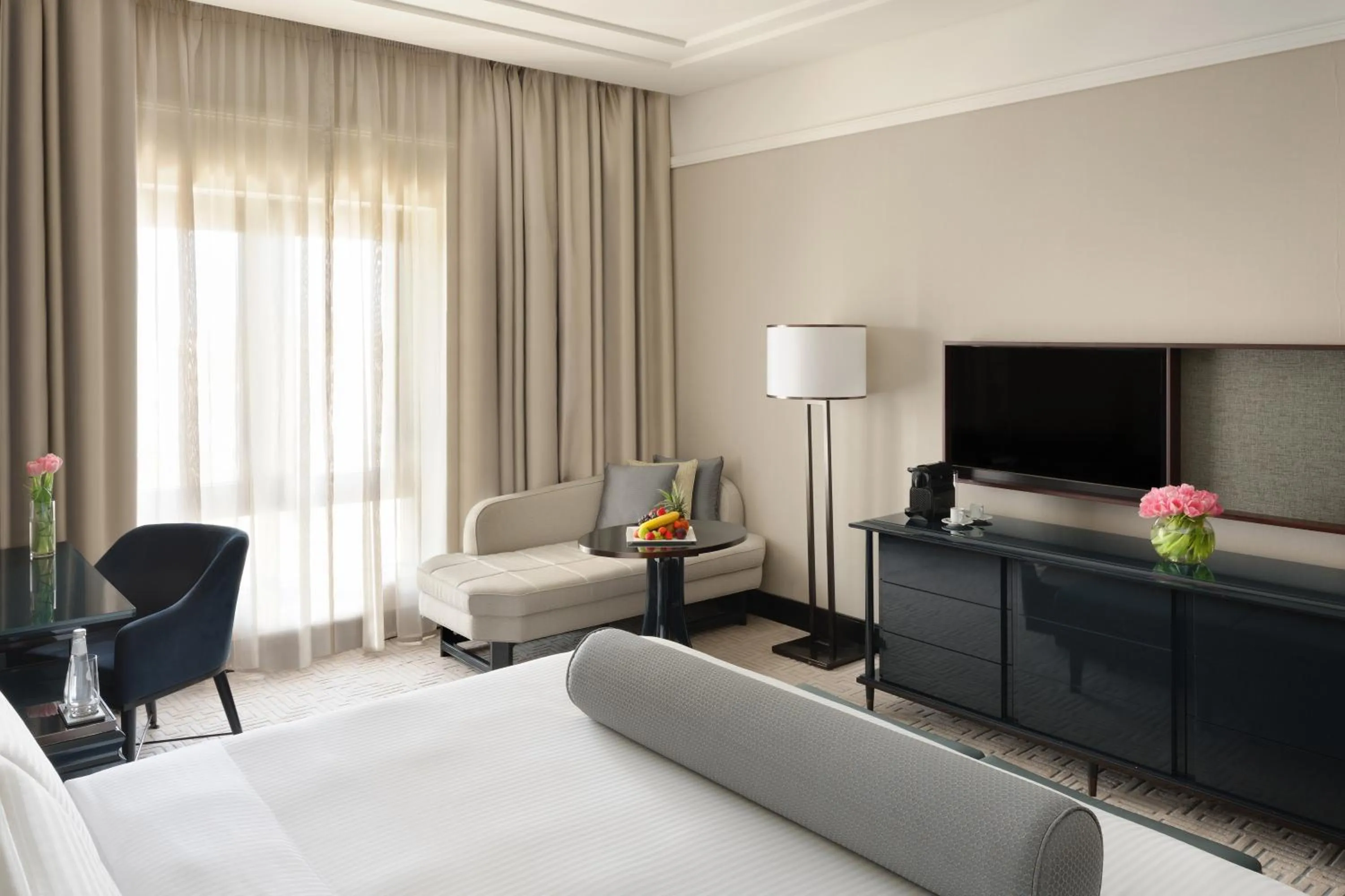 Bedroom, Bed in The Hotel Galleria Jeddah, Curio Collection by Hilton