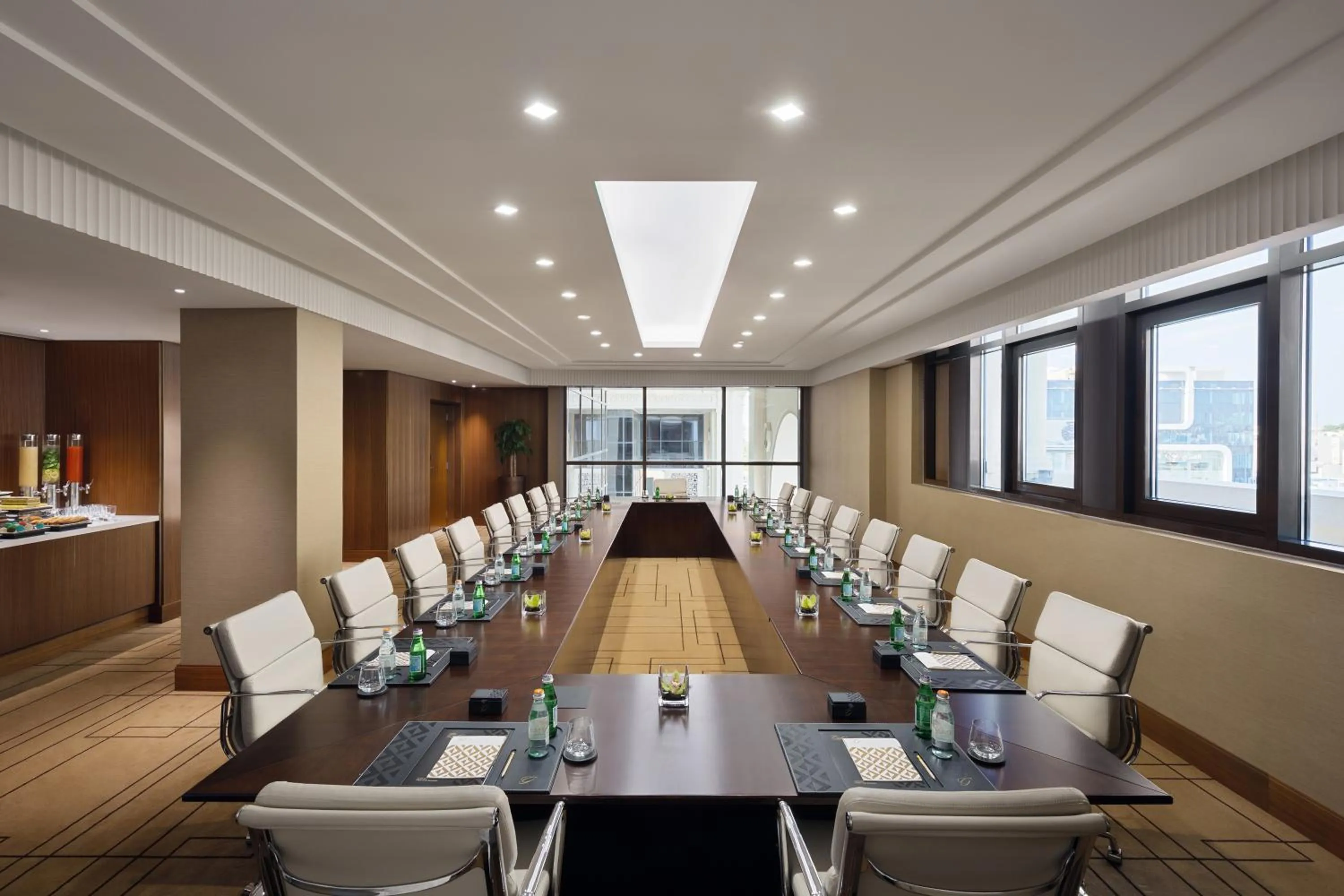 Business facilities in The Hotel Galleria Jeddah, Curio Collection by Hilton