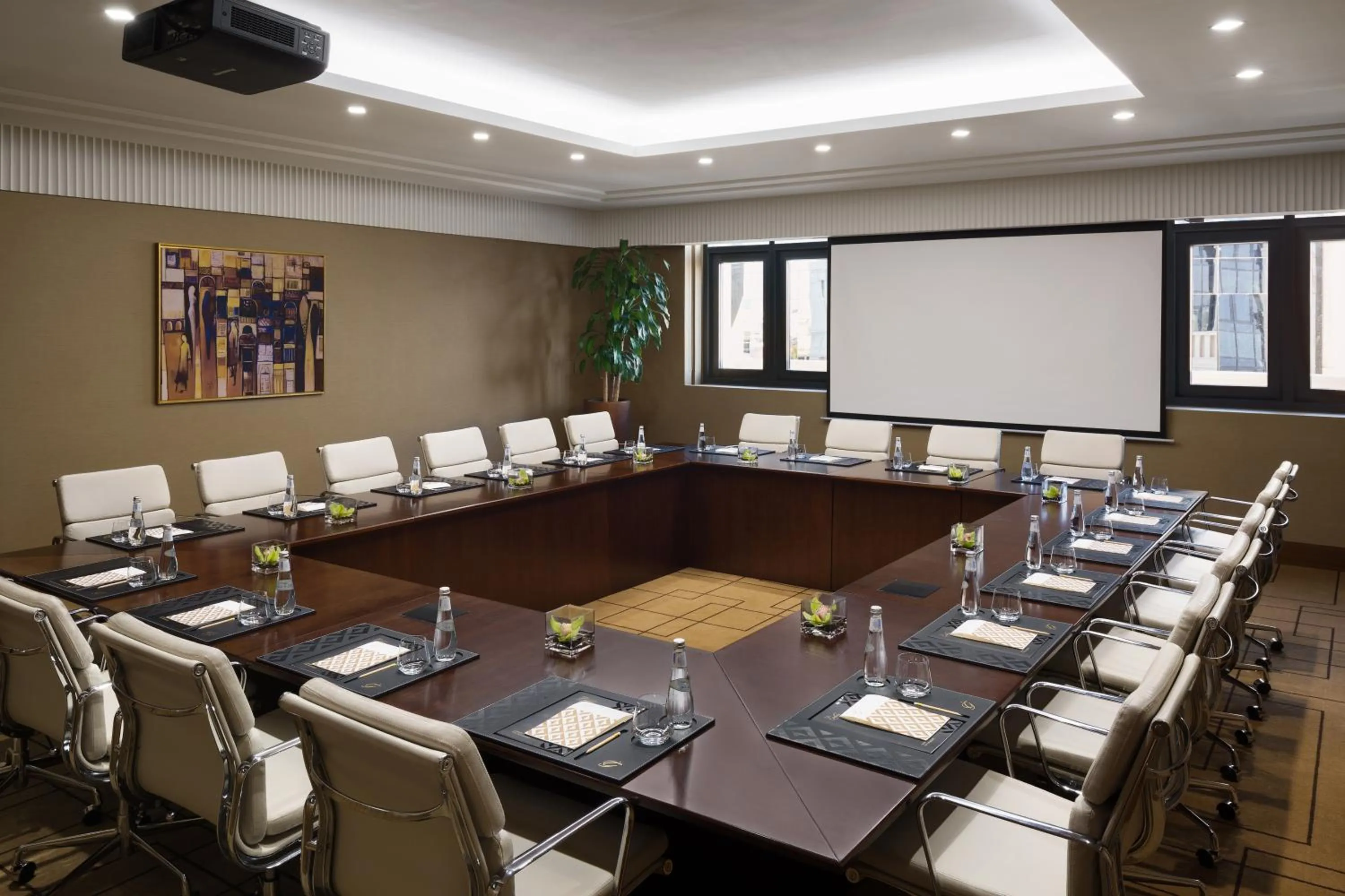 Business facilities in The Hotel Galleria Jeddah, Curio Collection by Hilton