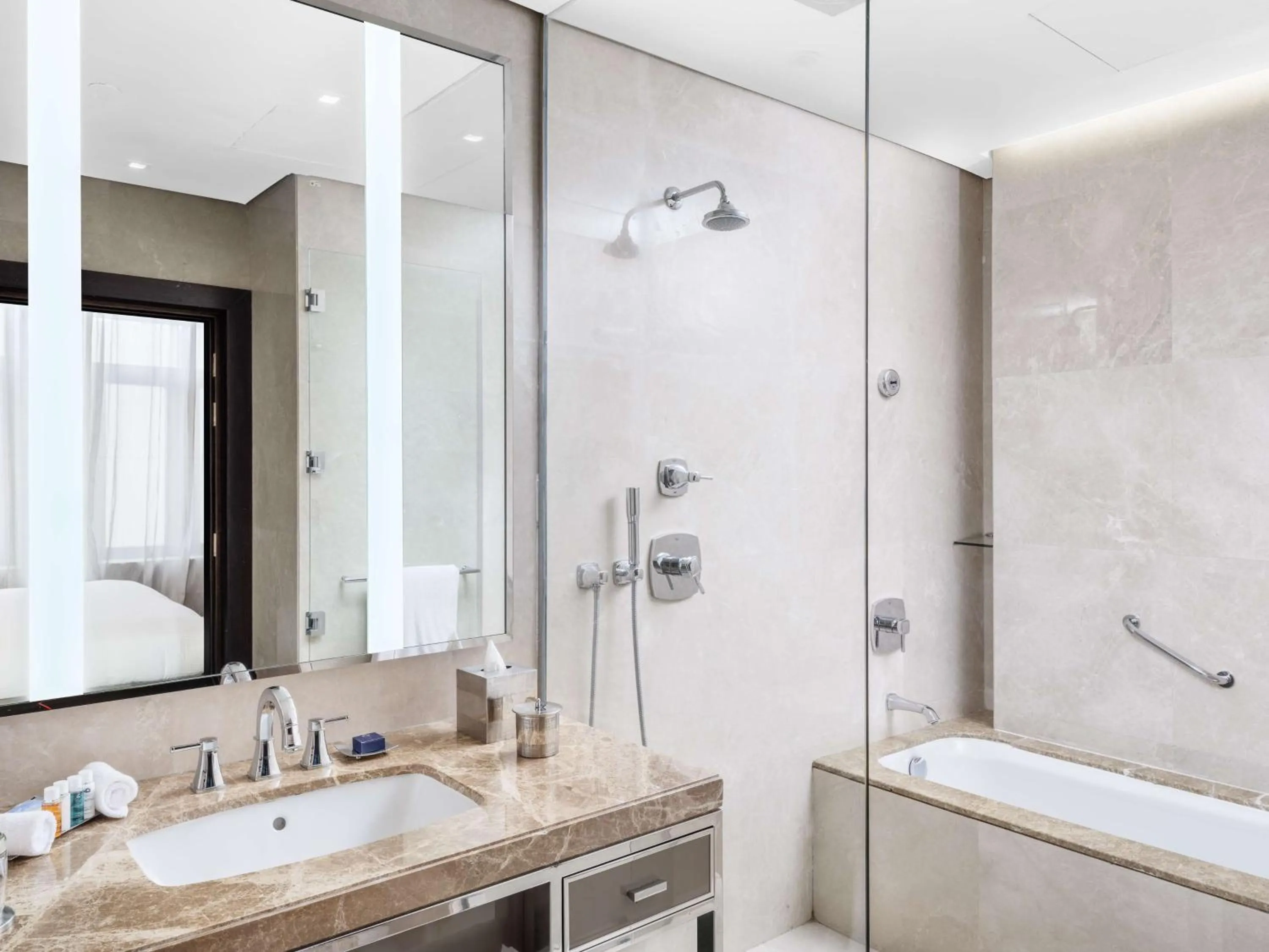 Photo of the whole room in The Hotel Galleria Jeddah, Curio Collection by Hilton