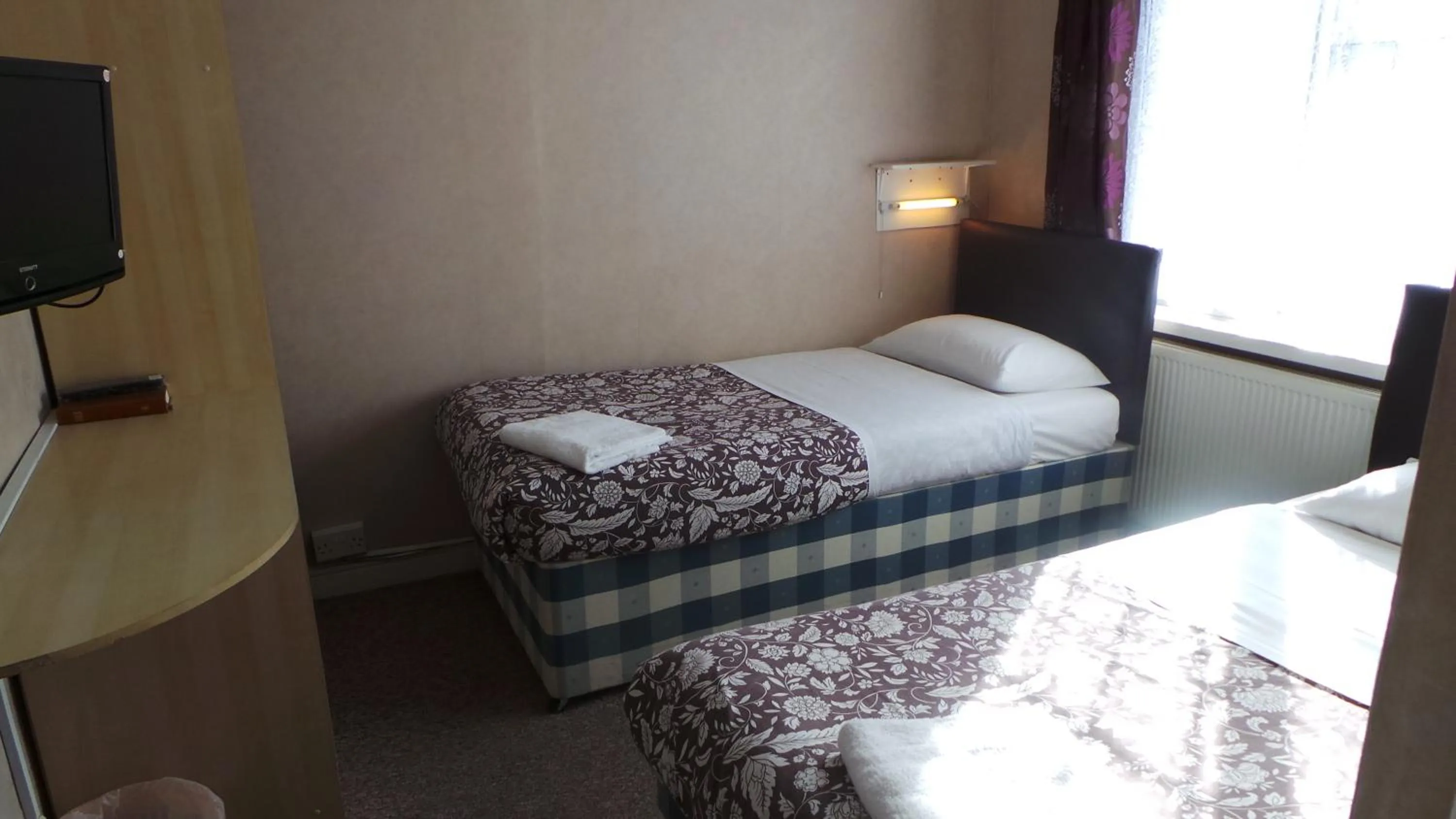 Bed in South Fork Guest House