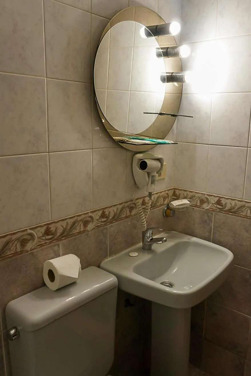 Bathroom in Apart Hotel Libertador