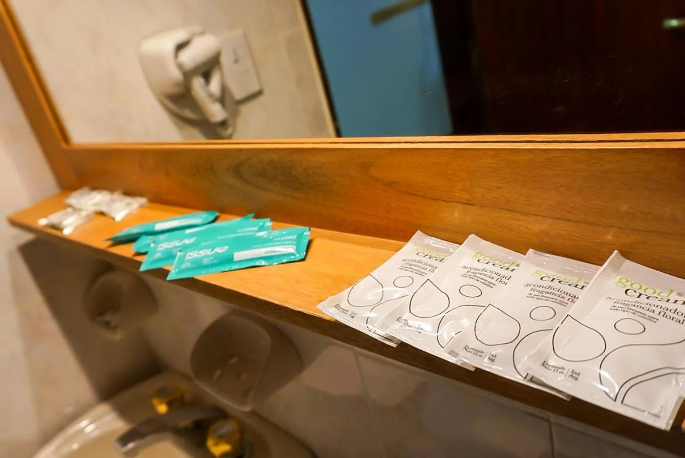 Bathroom in Apart Hotel Libertador