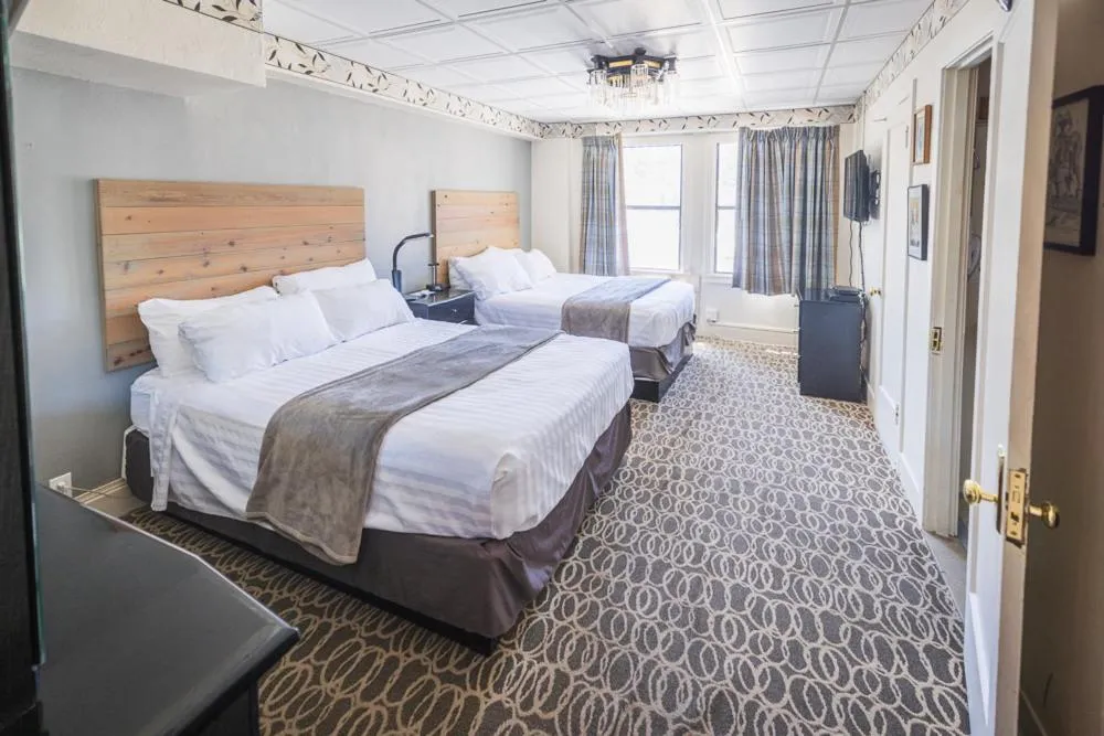 Bed in Hotel Nevada & Gambling Hall