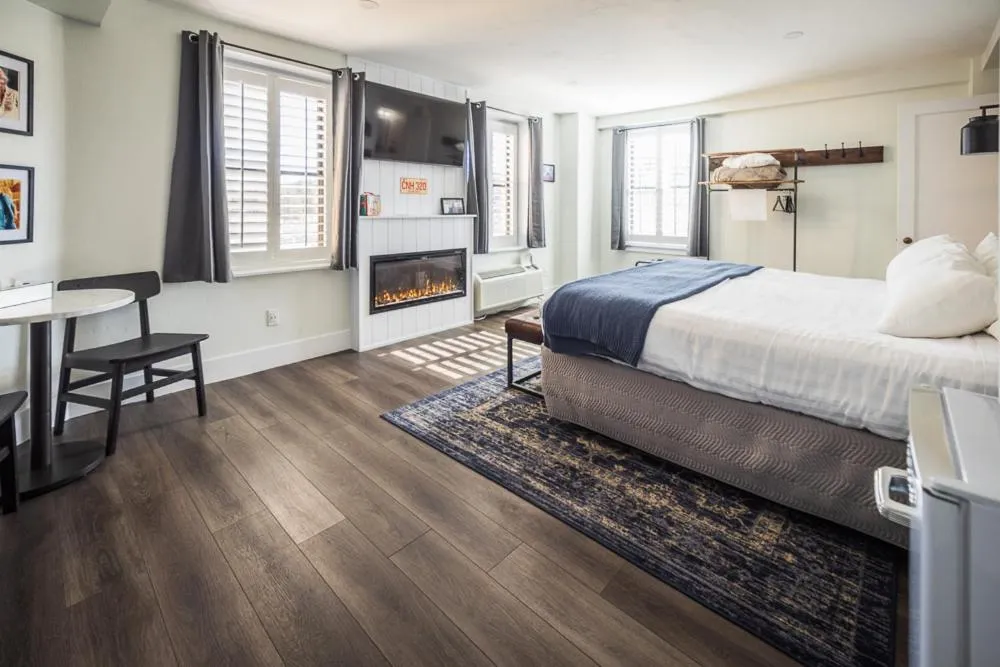 Bed in Hotel Nevada & Gambling Hall