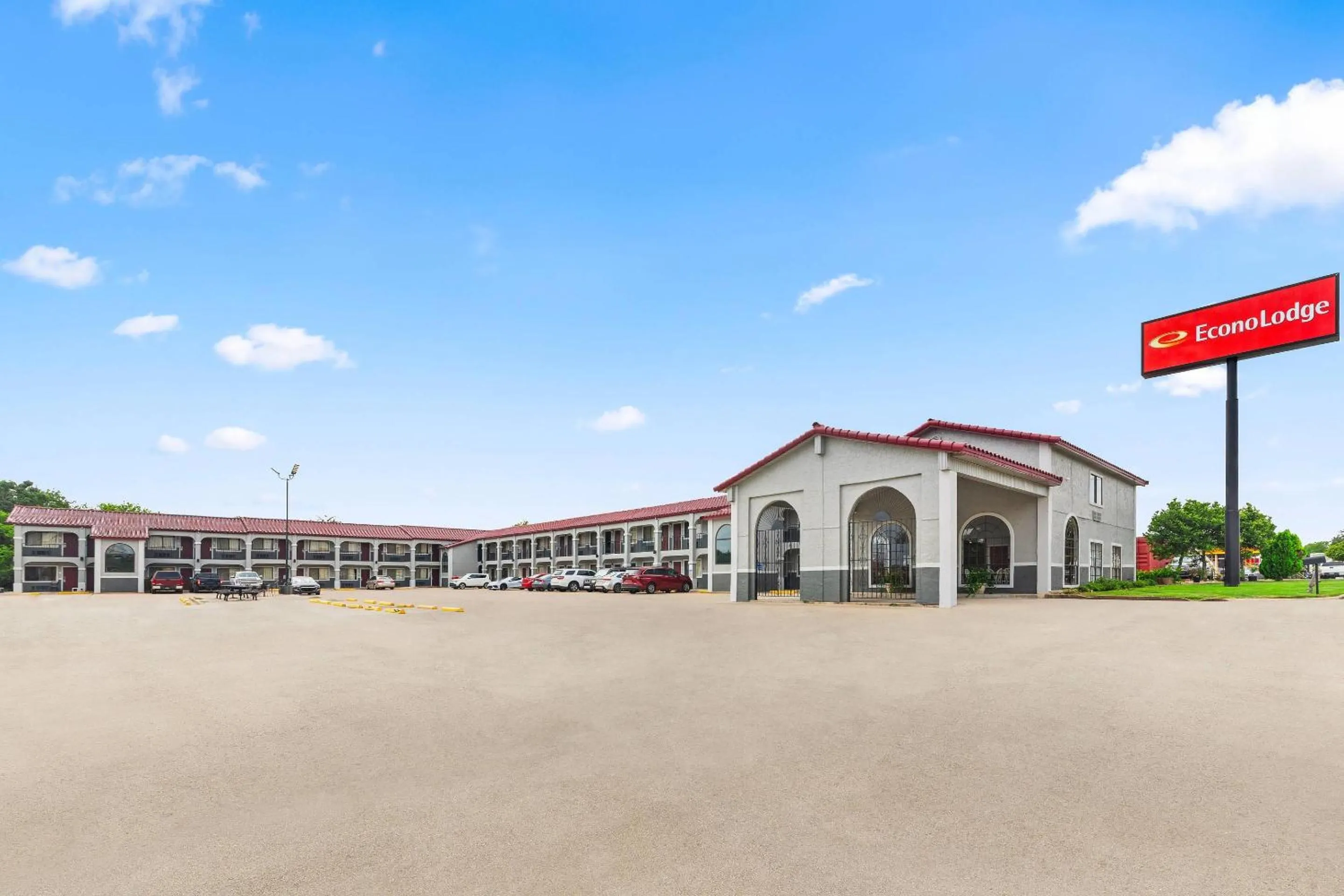 Property building in Econo Lodge Belton