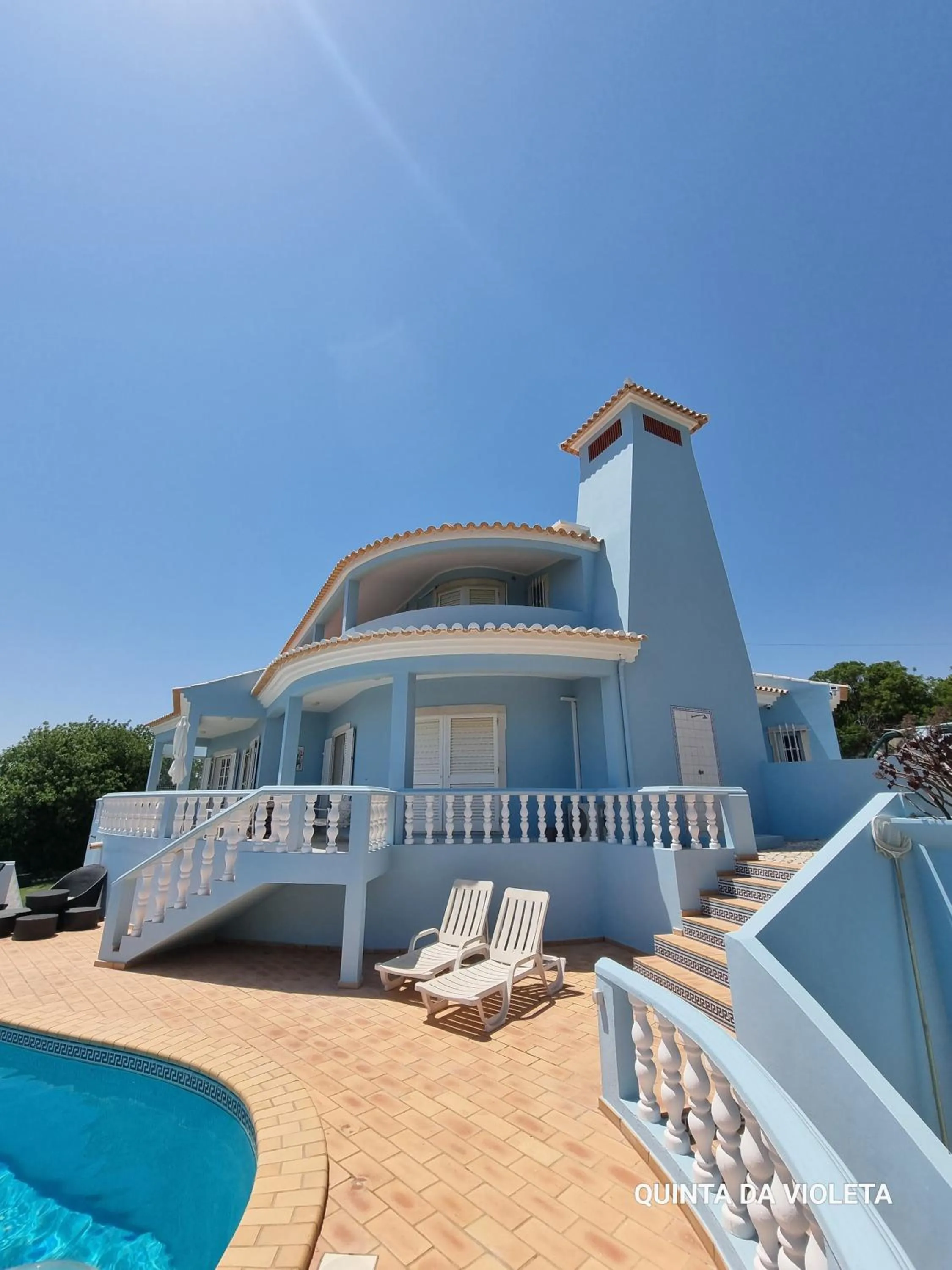 Property building in Villa Quinta da Violeta