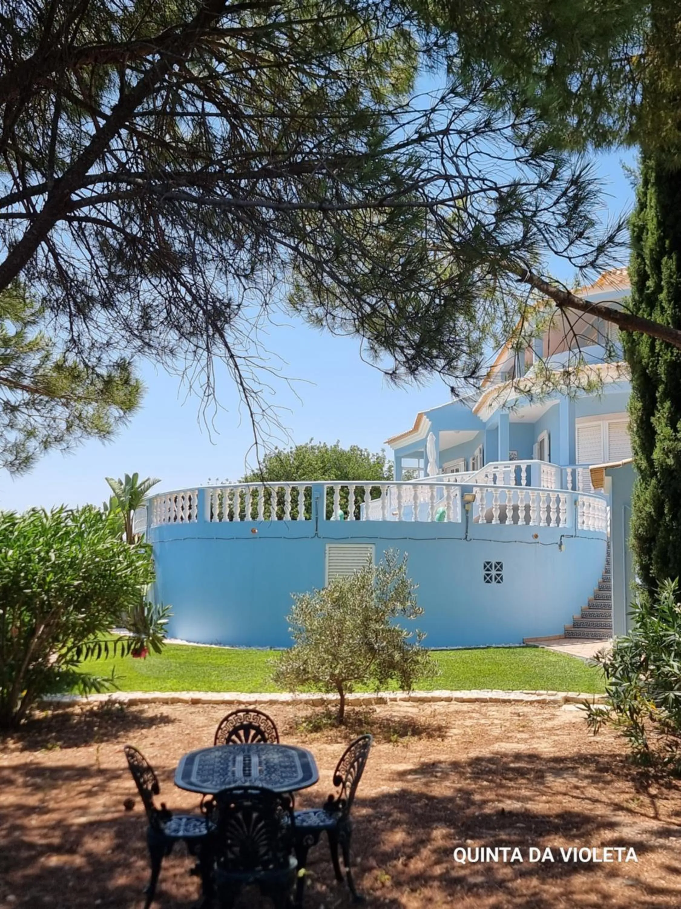 Property building in Villa Quinta da Violeta