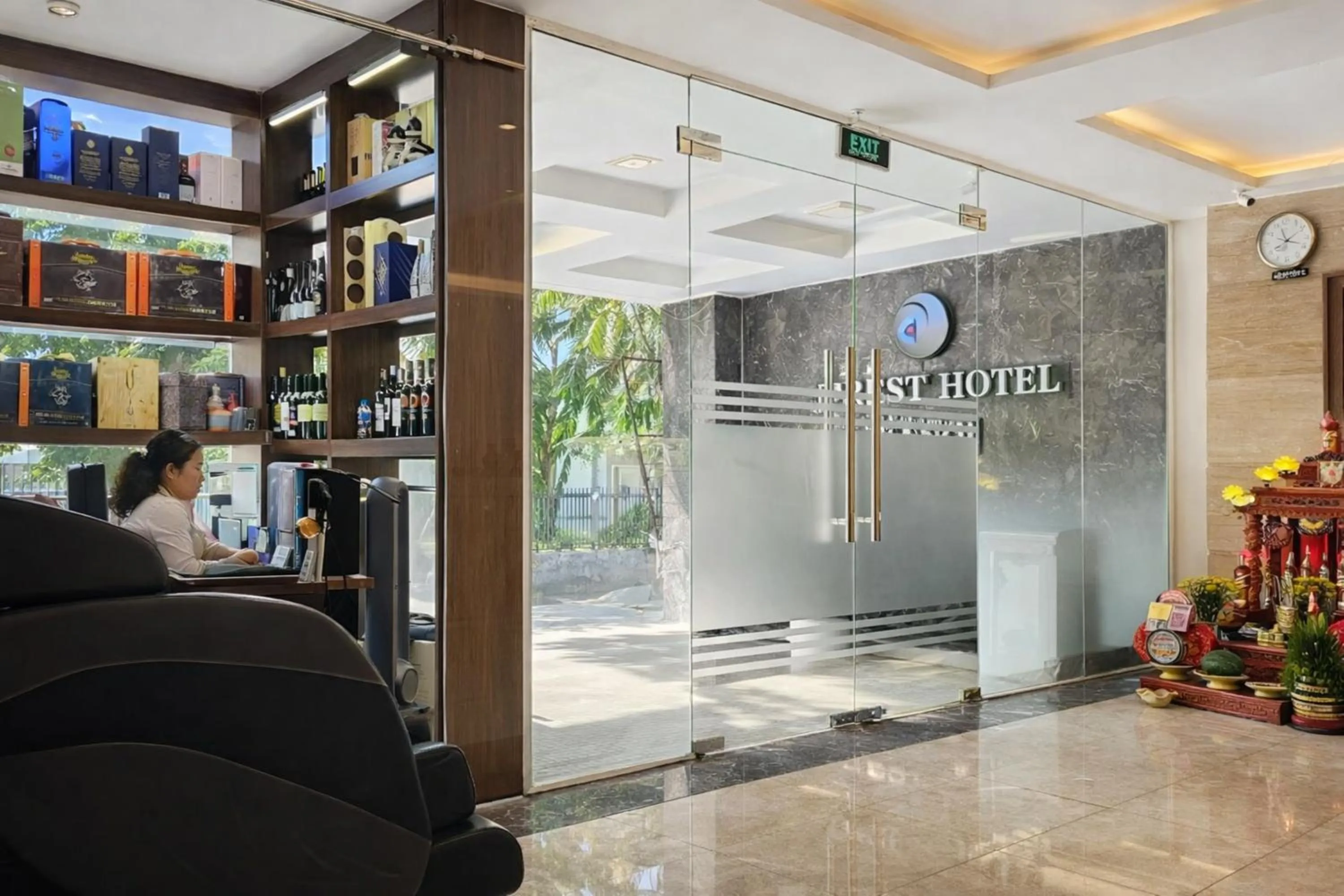 Inearth Hotel - 华夏商务酒店