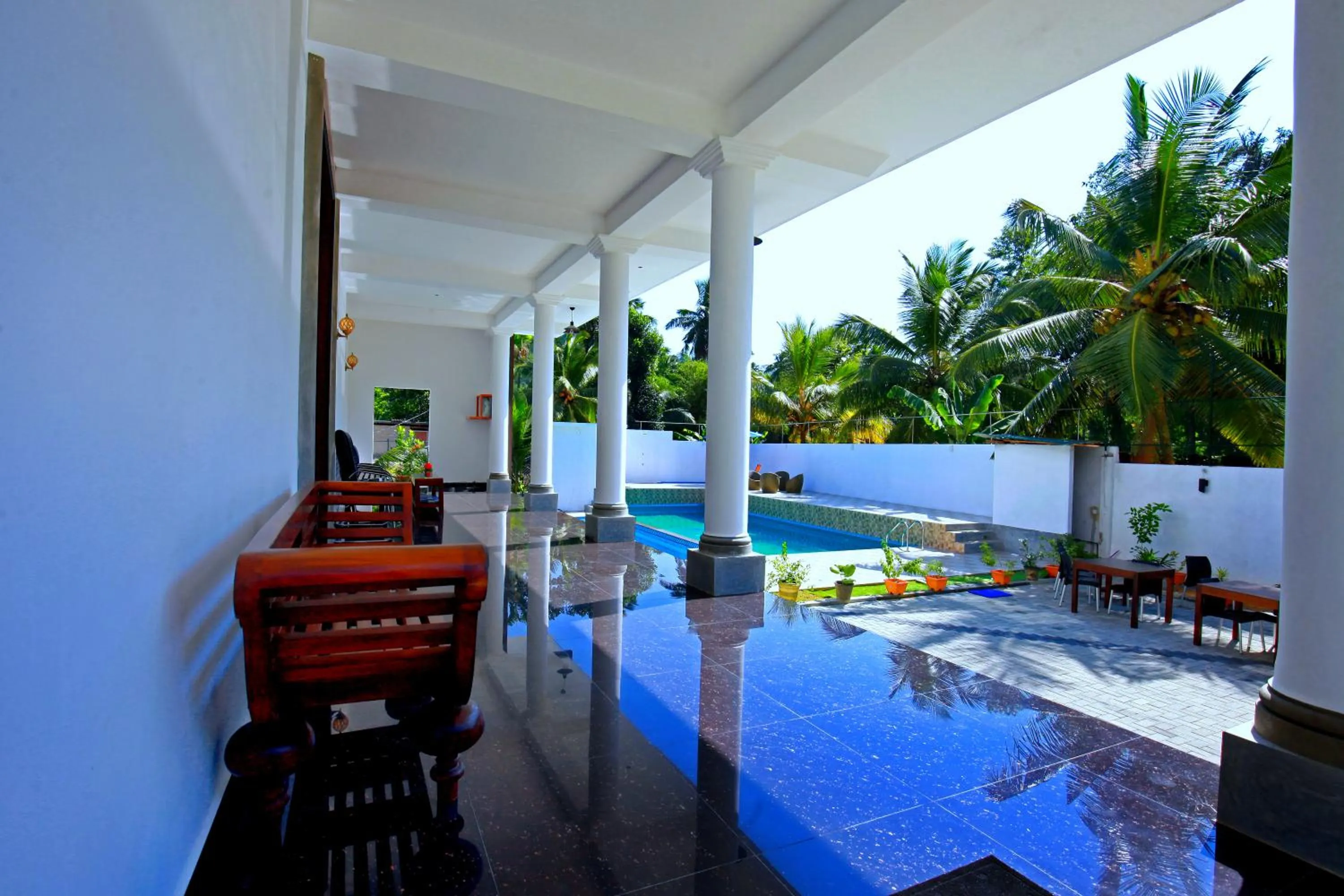 Swimming pool in Lavenro Hotel & Resort