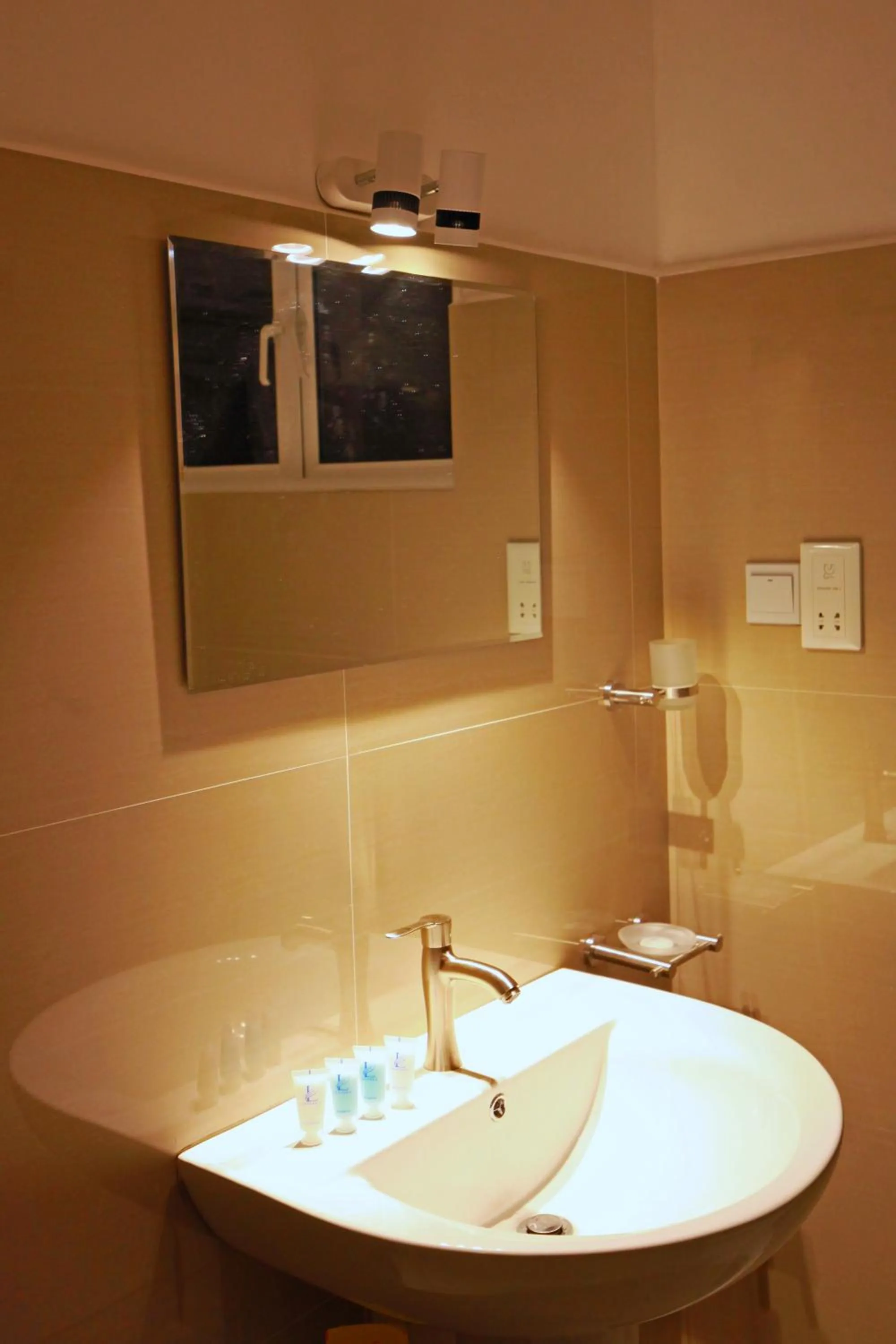 Bathroom in Lavenro Hotel & Resort